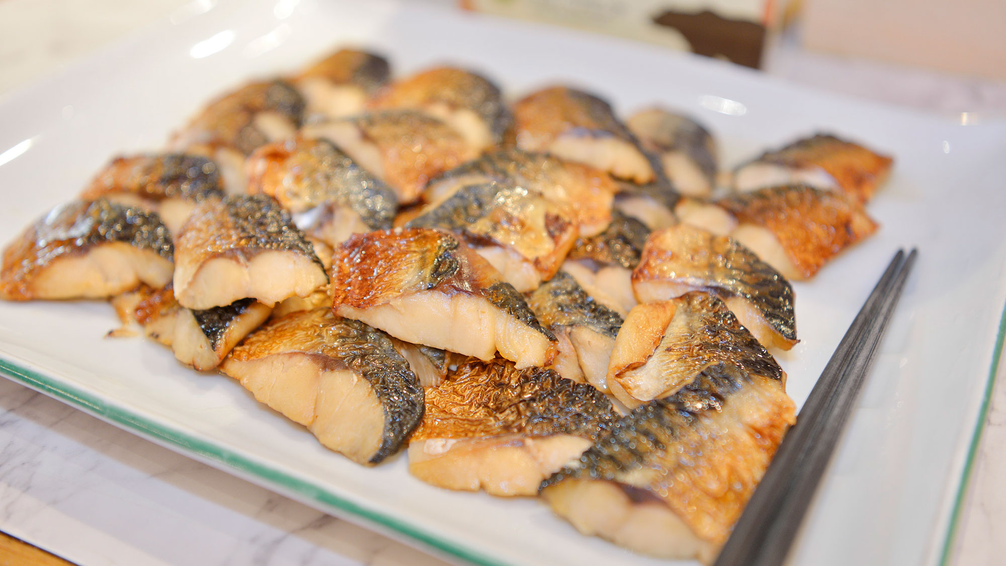 【朝食一例】和食派に嬉しい焼き魚。