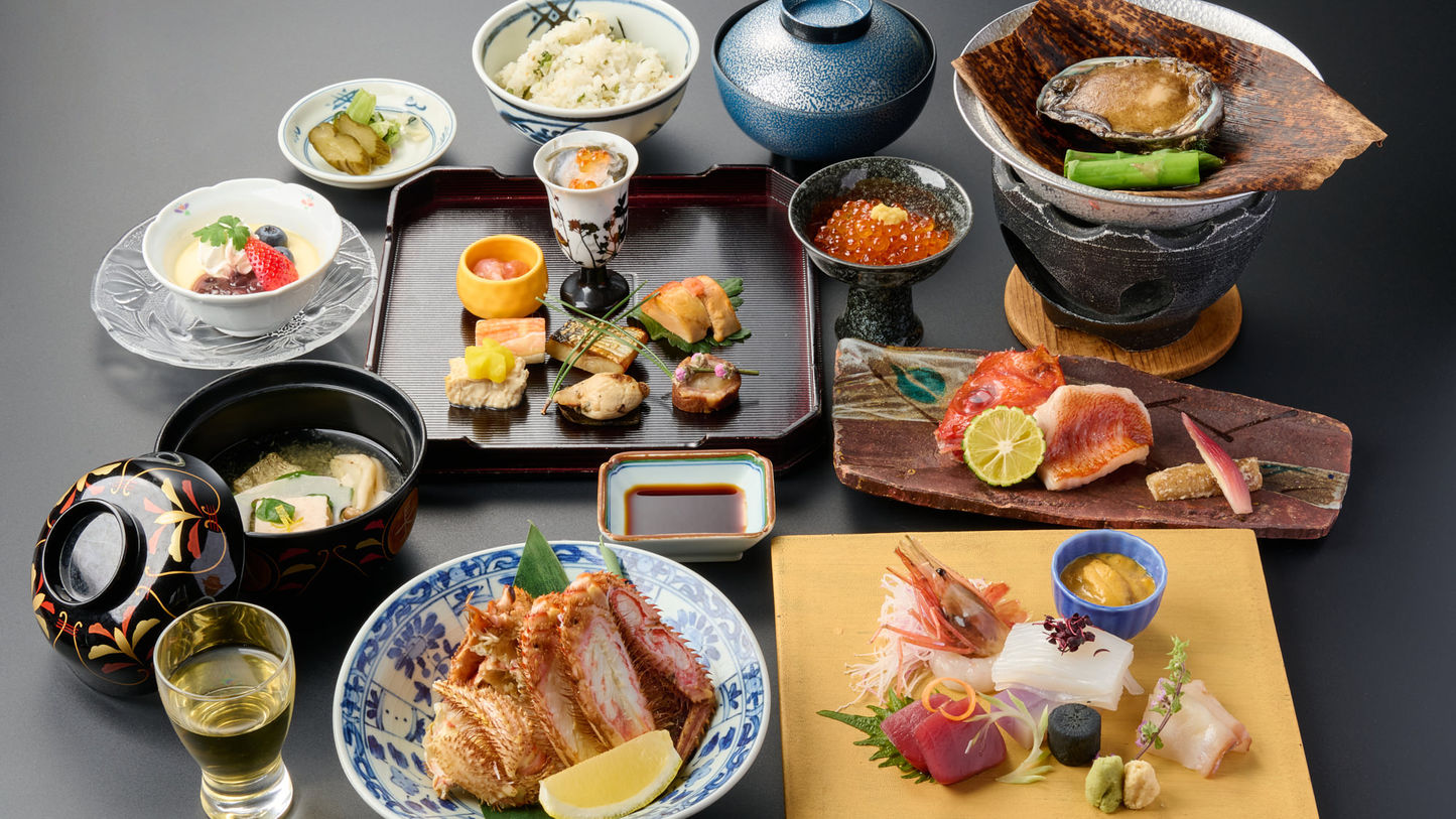 【竹葉の基本会席　竹】函館を詰め込んだ郷土の味わい 活蝦夷鮑・きんき・毛蟹・いくら他（1泊2食付き）