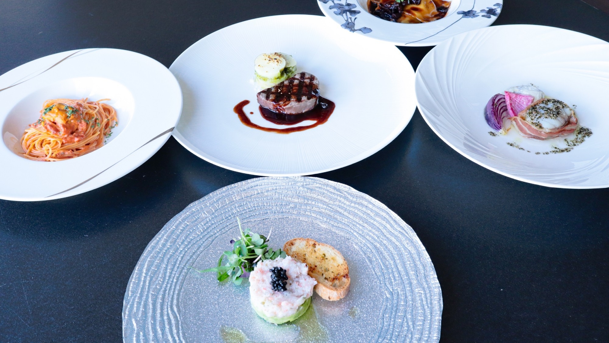  八ヶ岳一望のレストランで♪ 〜イタリアンコース〜フルコースプラン【1泊2食付】