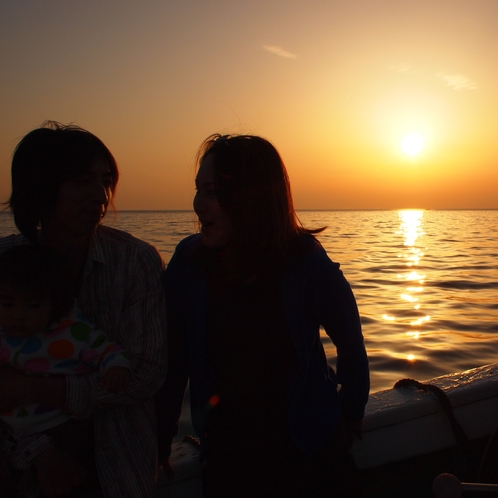 カップルには最高のシチュエーション☆丹後の海で夕陽を満喫！