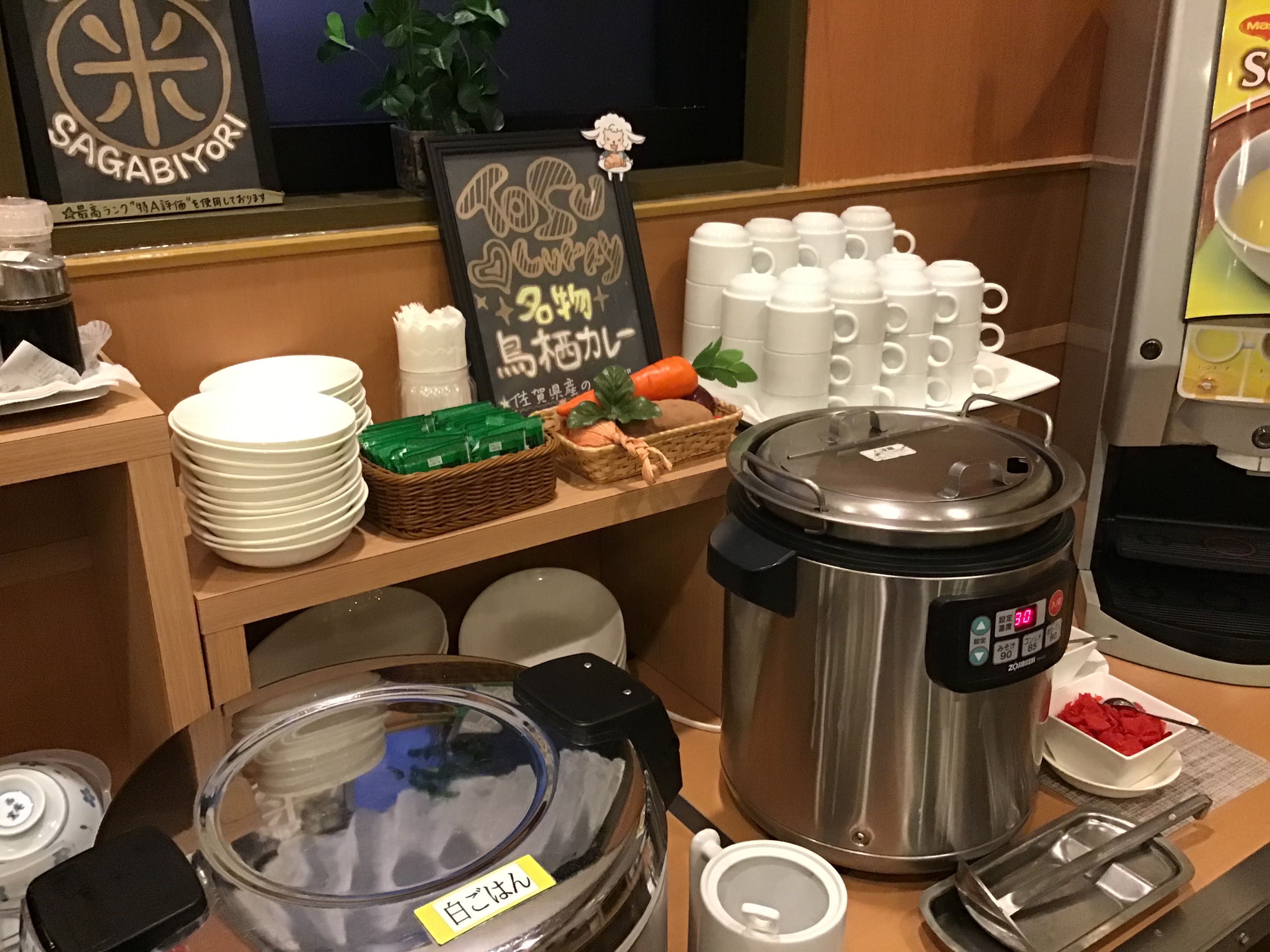 ■１階『花茶屋』30品目以上のバイキング朝食■