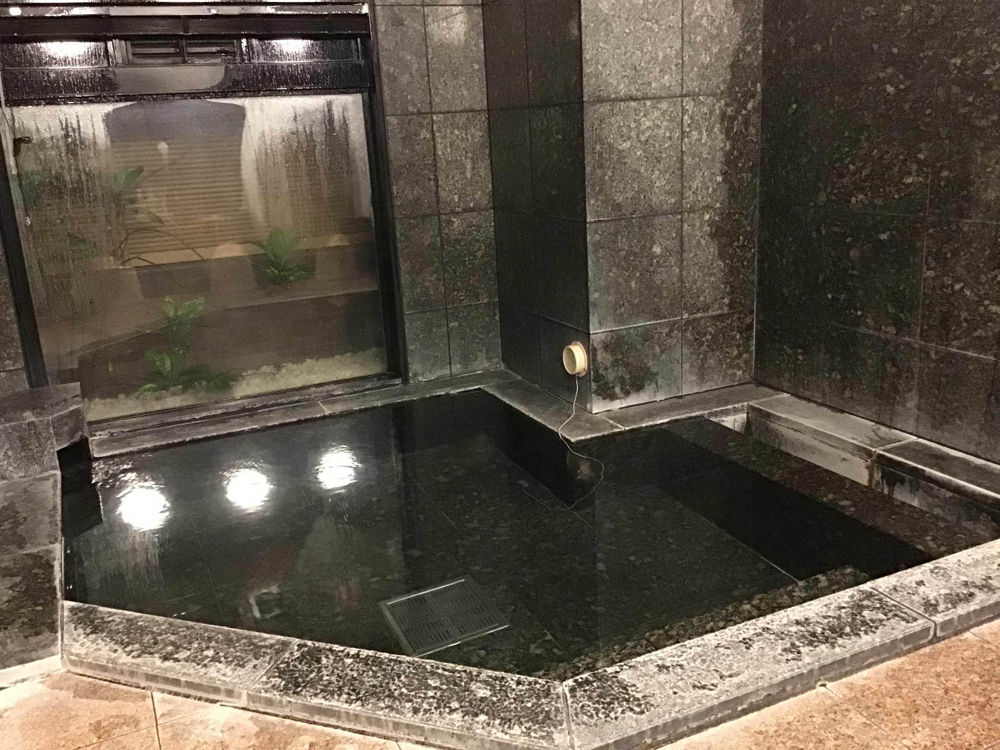 ■「旅人の湯」女性大浴場■