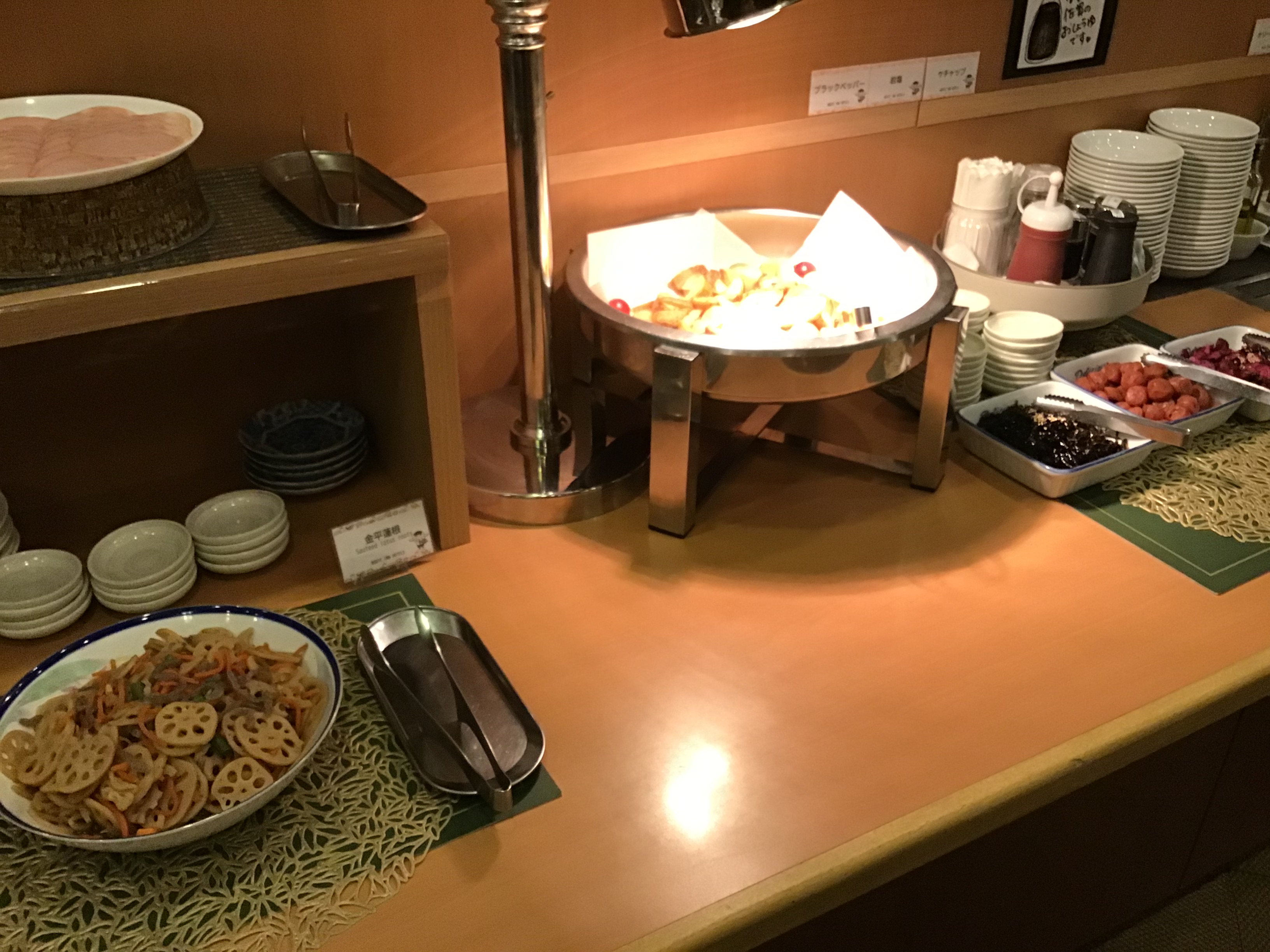■１階『花茶屋』30品目以上のバイキング朝食■