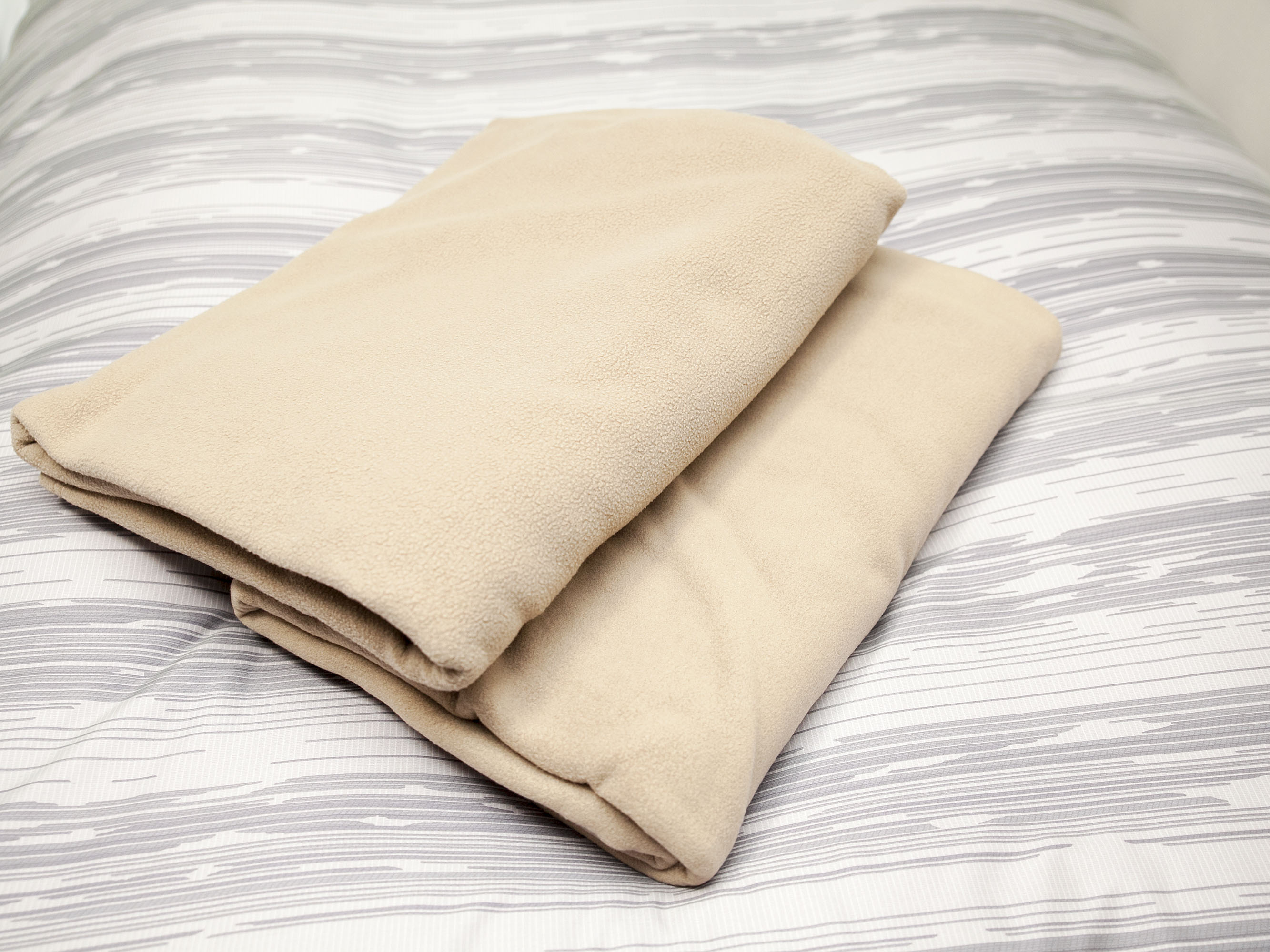 ■ 貸出品：毛布 ■