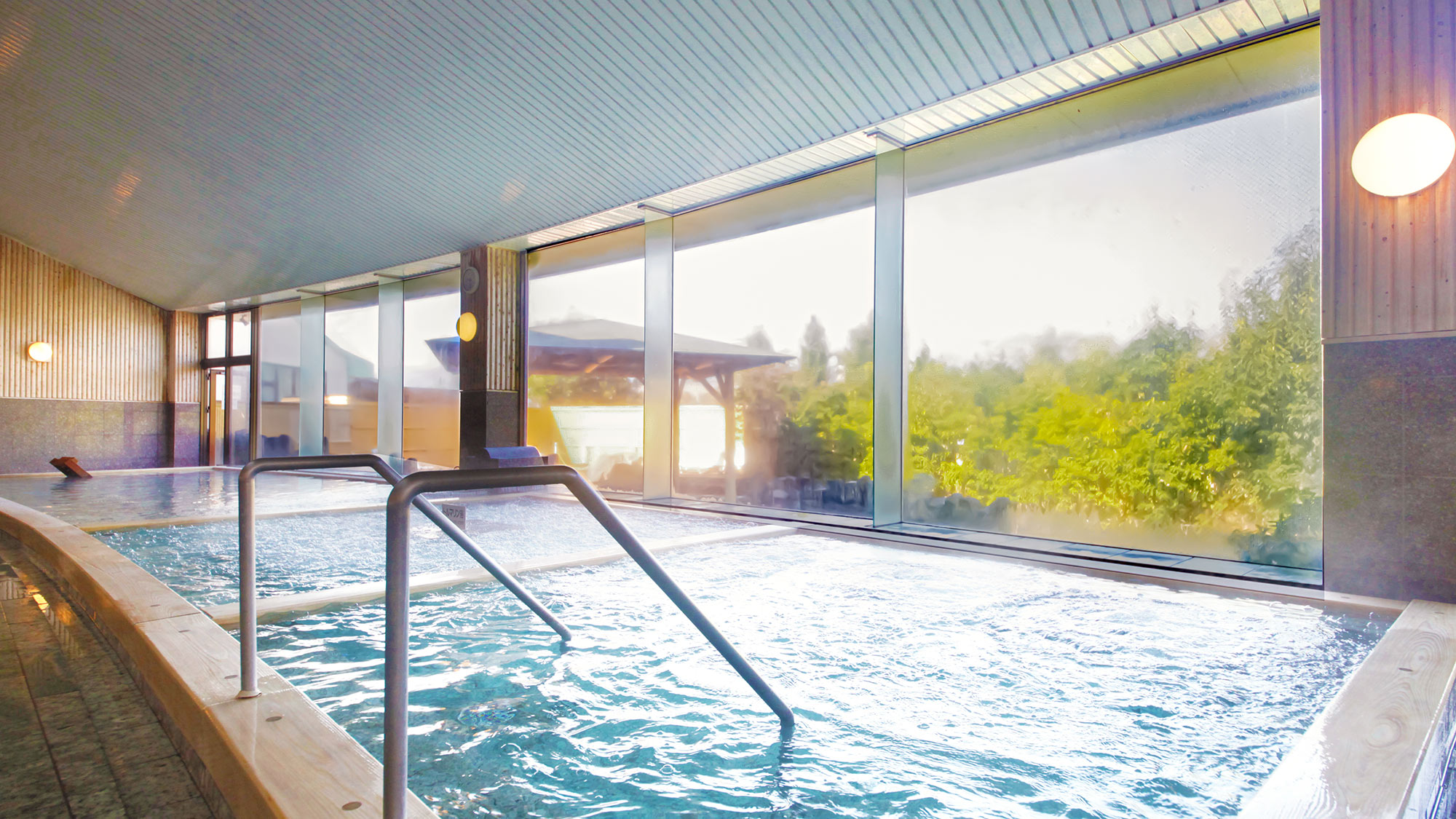 ◆［天然温泉気楽坊］