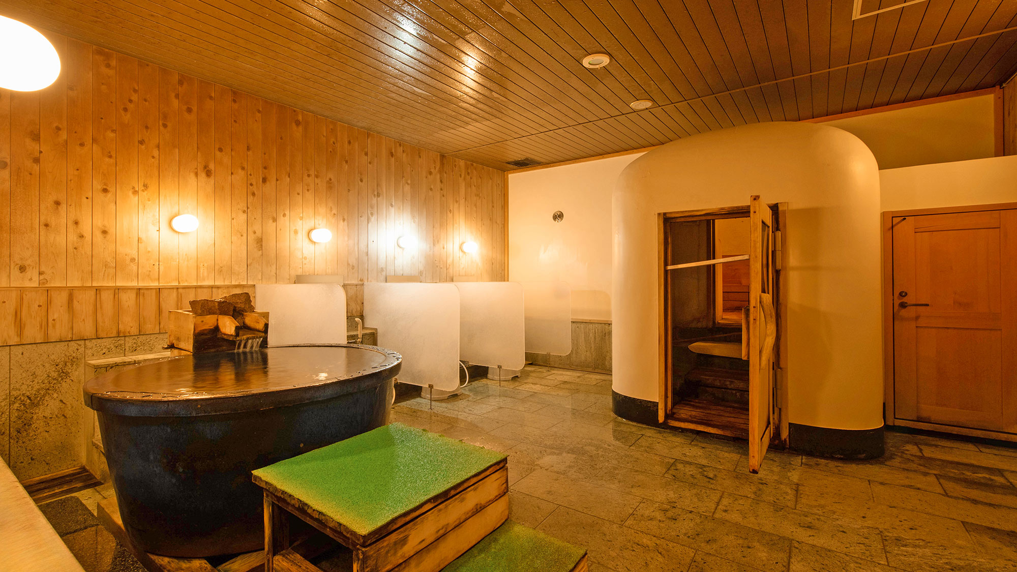 ◆［柚子の湯］男性サウナ ◆