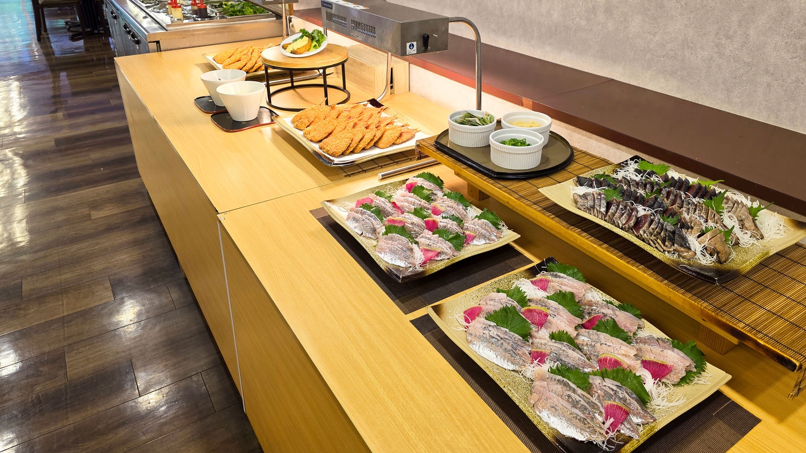 【期間限定】焼津カツオと天然アジのグルメ！海の幸満喫フェア