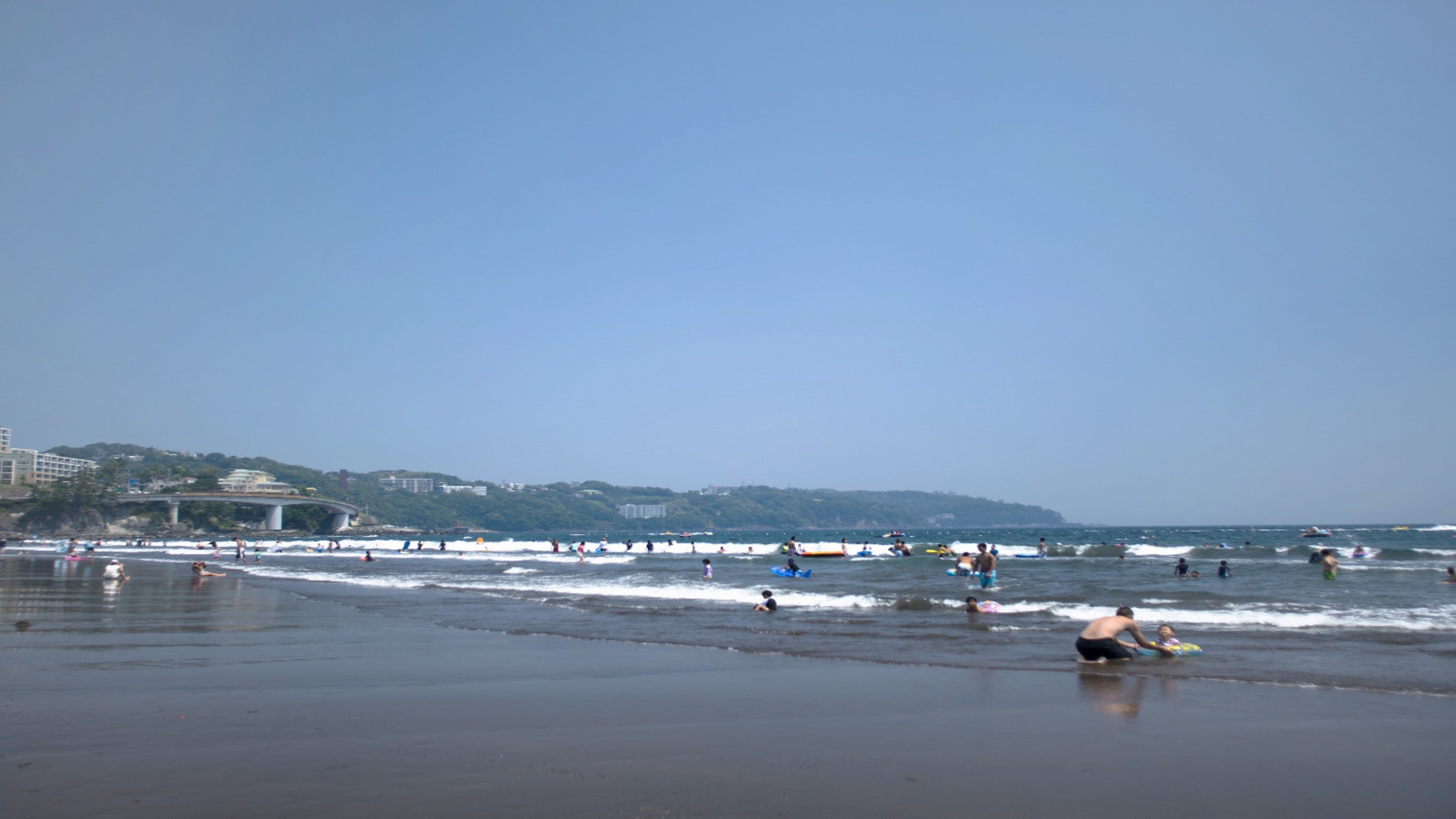 【夏休みファミリー応援】海水浴＆温泉で思い出づくり！一泊二食バイキングプラン