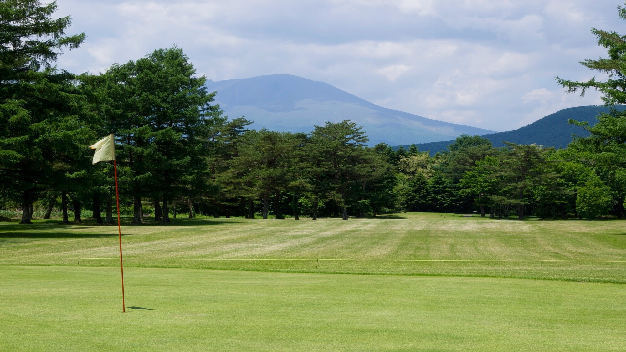 【エグゼクティブフロアおよびスイートルーム限定】軽井沢プリンスホテルゴルフコース1日1回プレー無料
