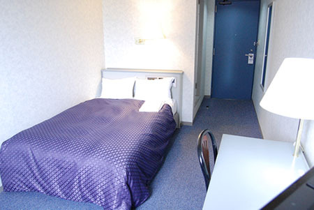 Semi-double room
