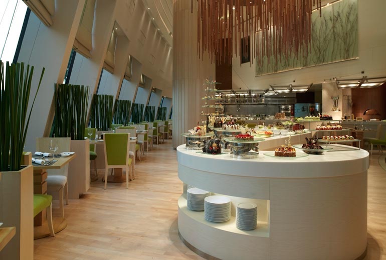 シーズナルテイストレストラン7F