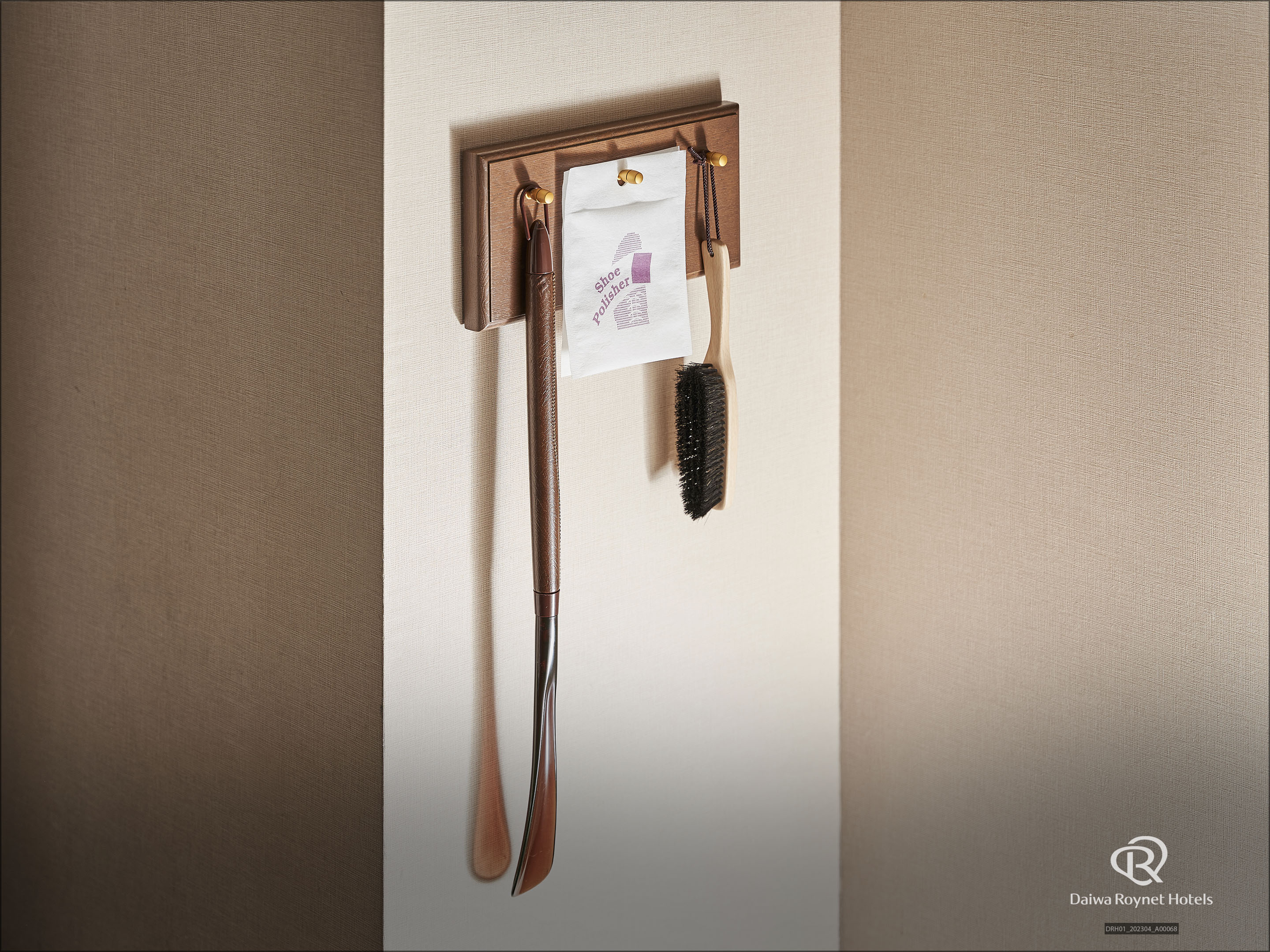 【客室】洋服ブラシ・靴ベラ