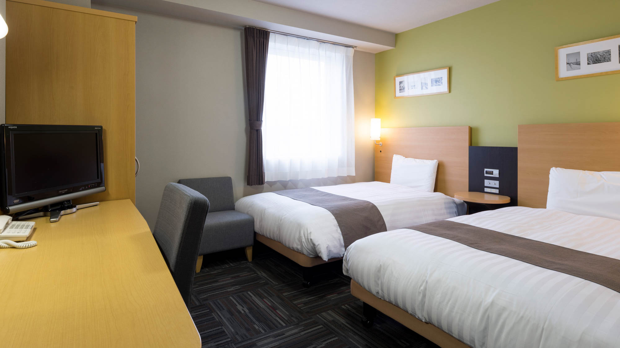 ◆禁煙ツインエコノミー◆ベッド幅123cm◆広さ18平米