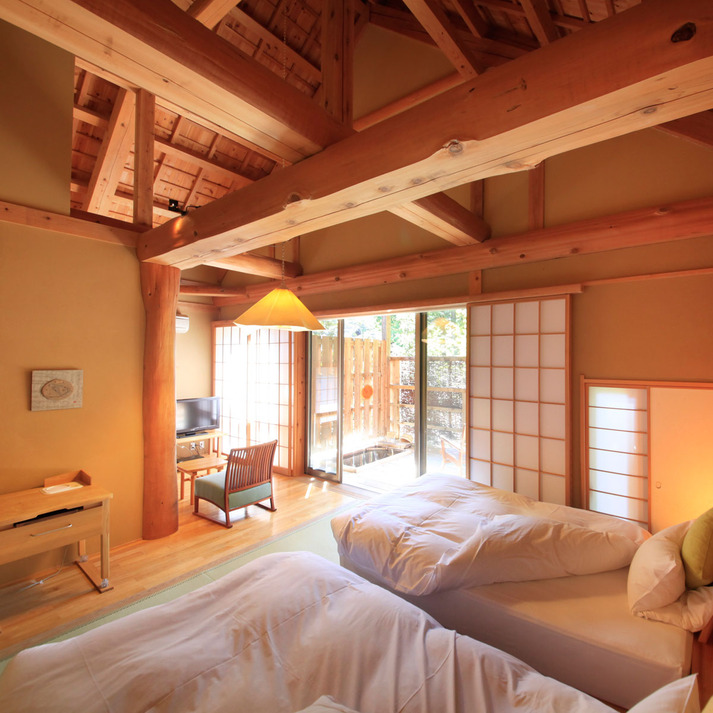 Separate room with open-air bath "Mizutama"
