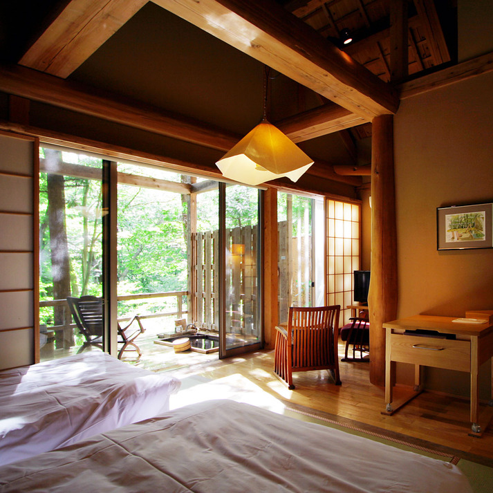 Separate room with open-air bath "Mikazuki"