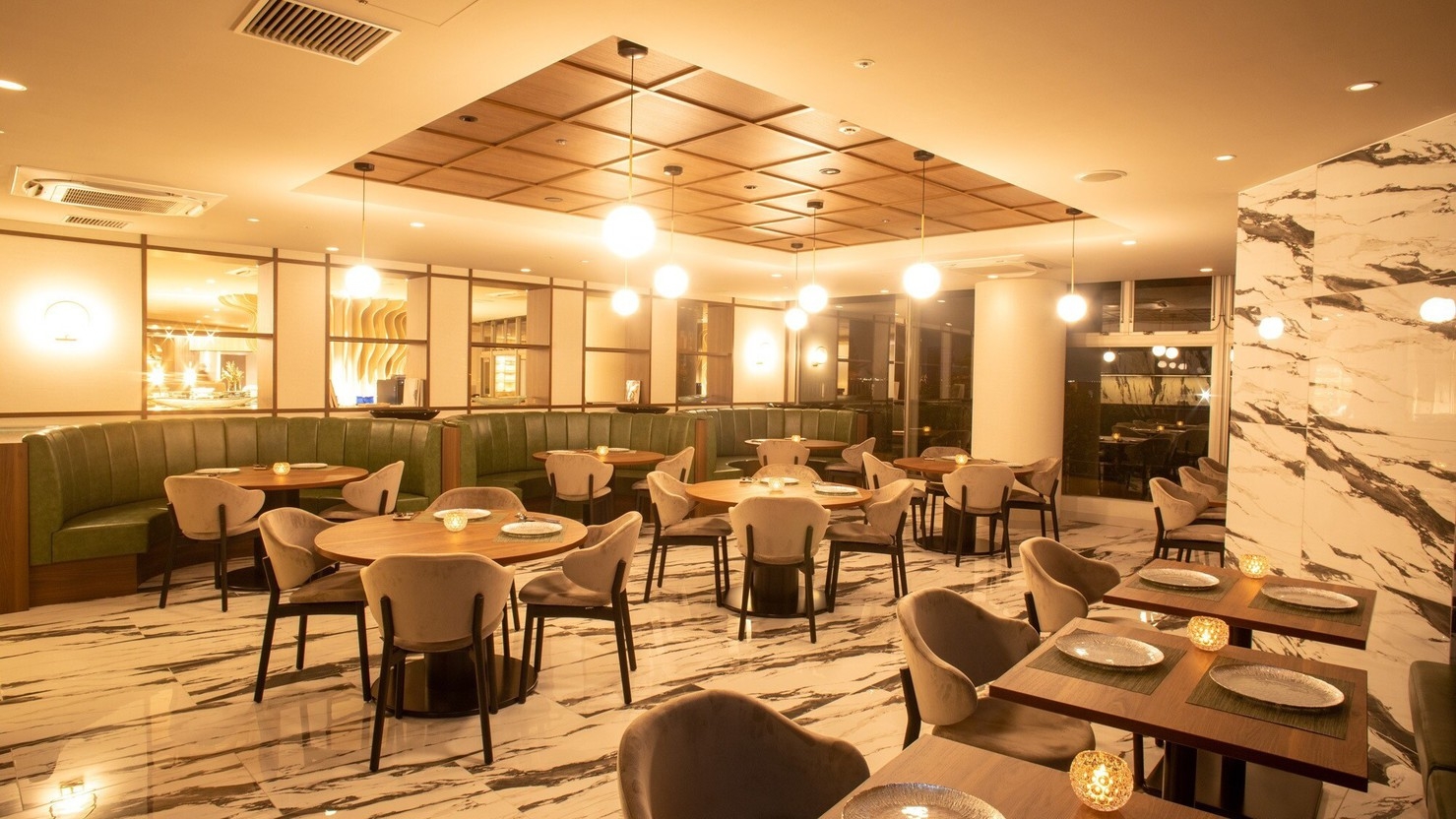 春のディナーコース付き朝食はバイキングプラン＜2食付＞