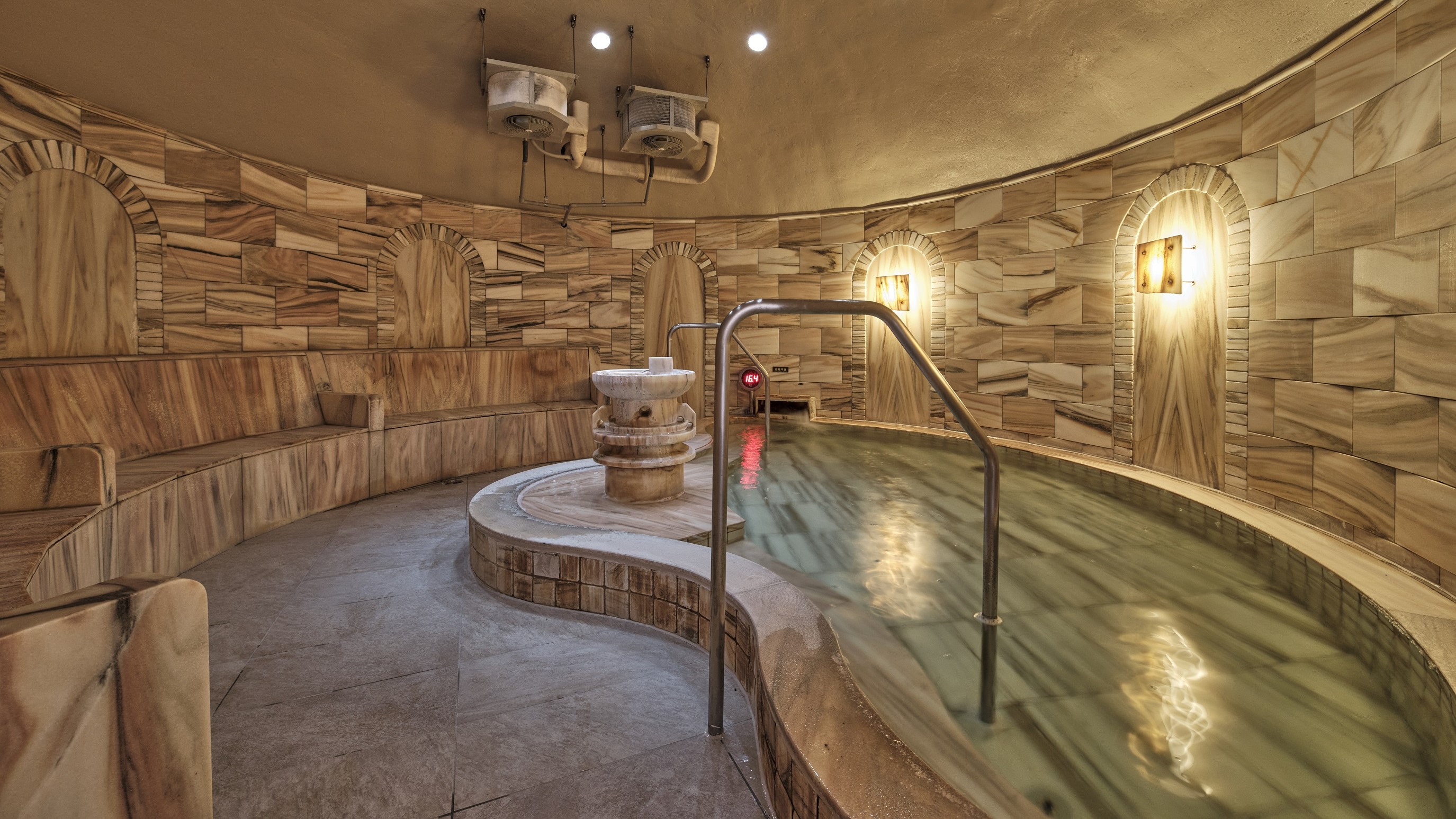 本館4階 男湯 ヒーリングバス