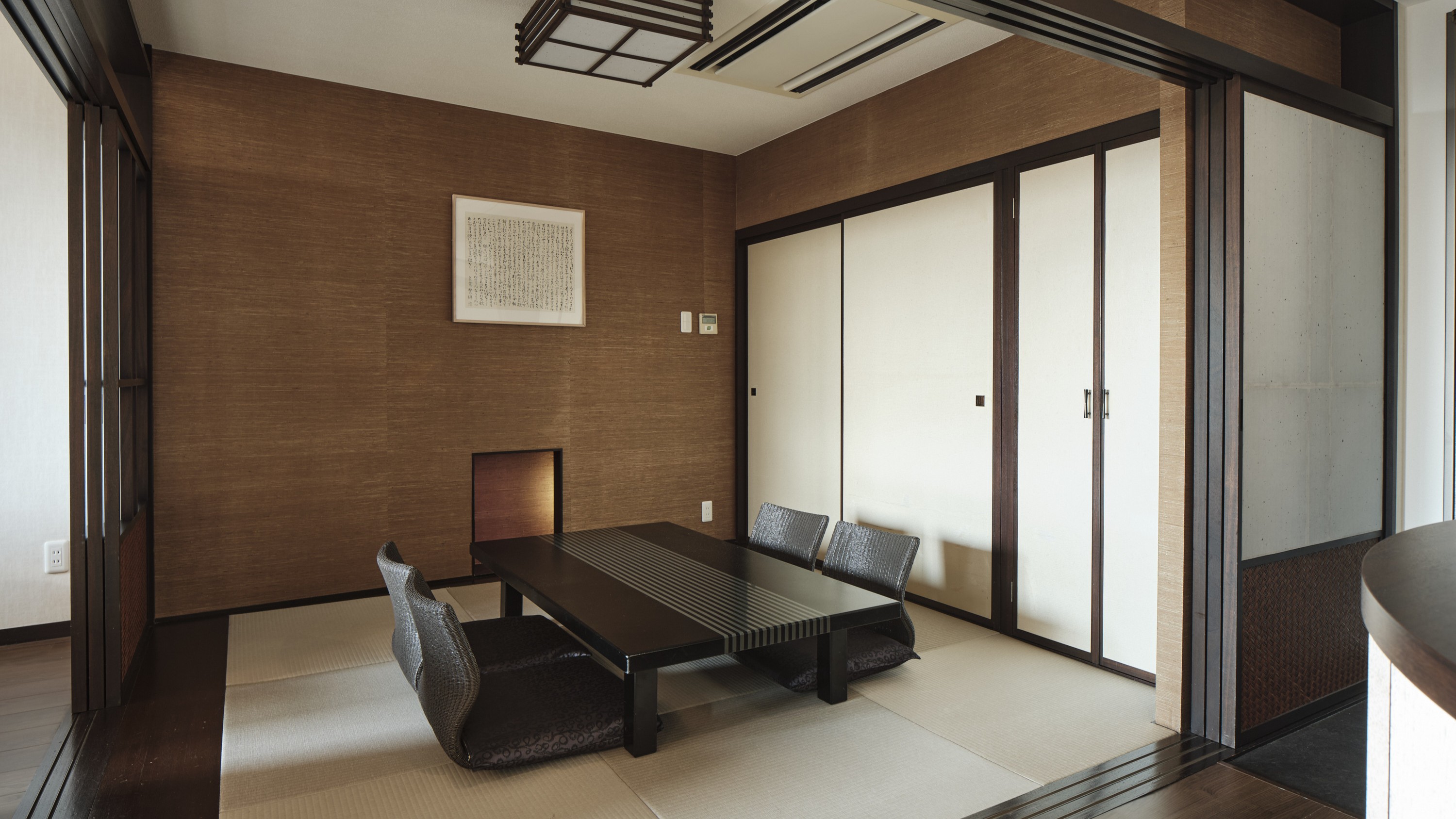 本館：ユーラシアスイートルーム