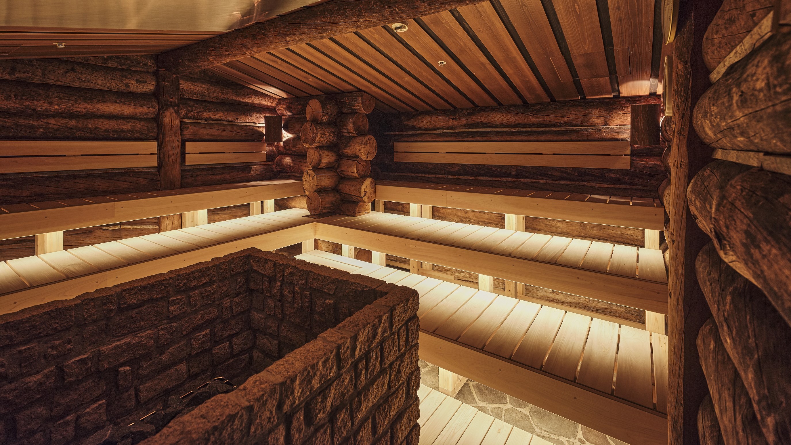 本館4階 女湯 ケロサウナ