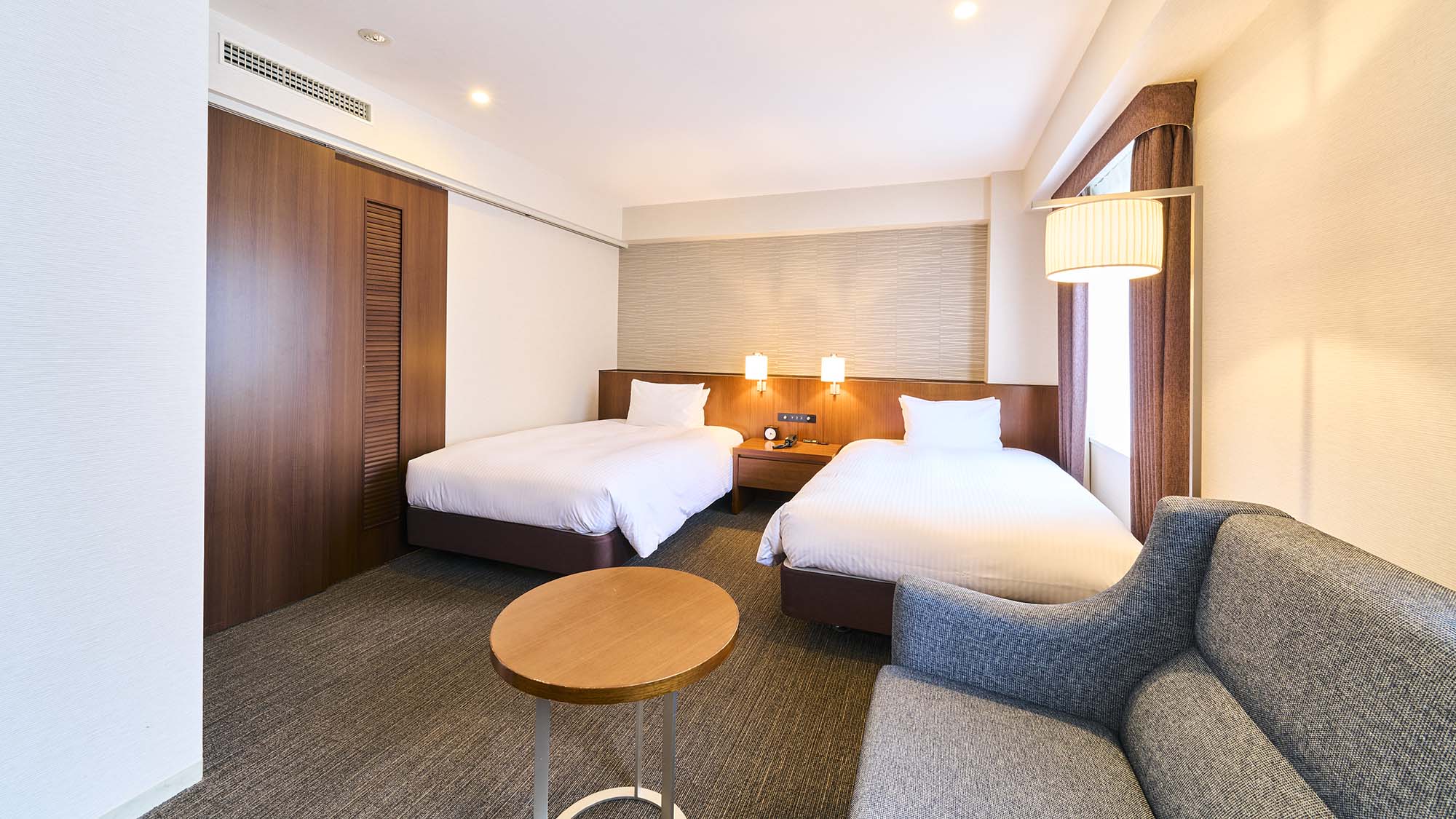 ユニバーサルツインルーム