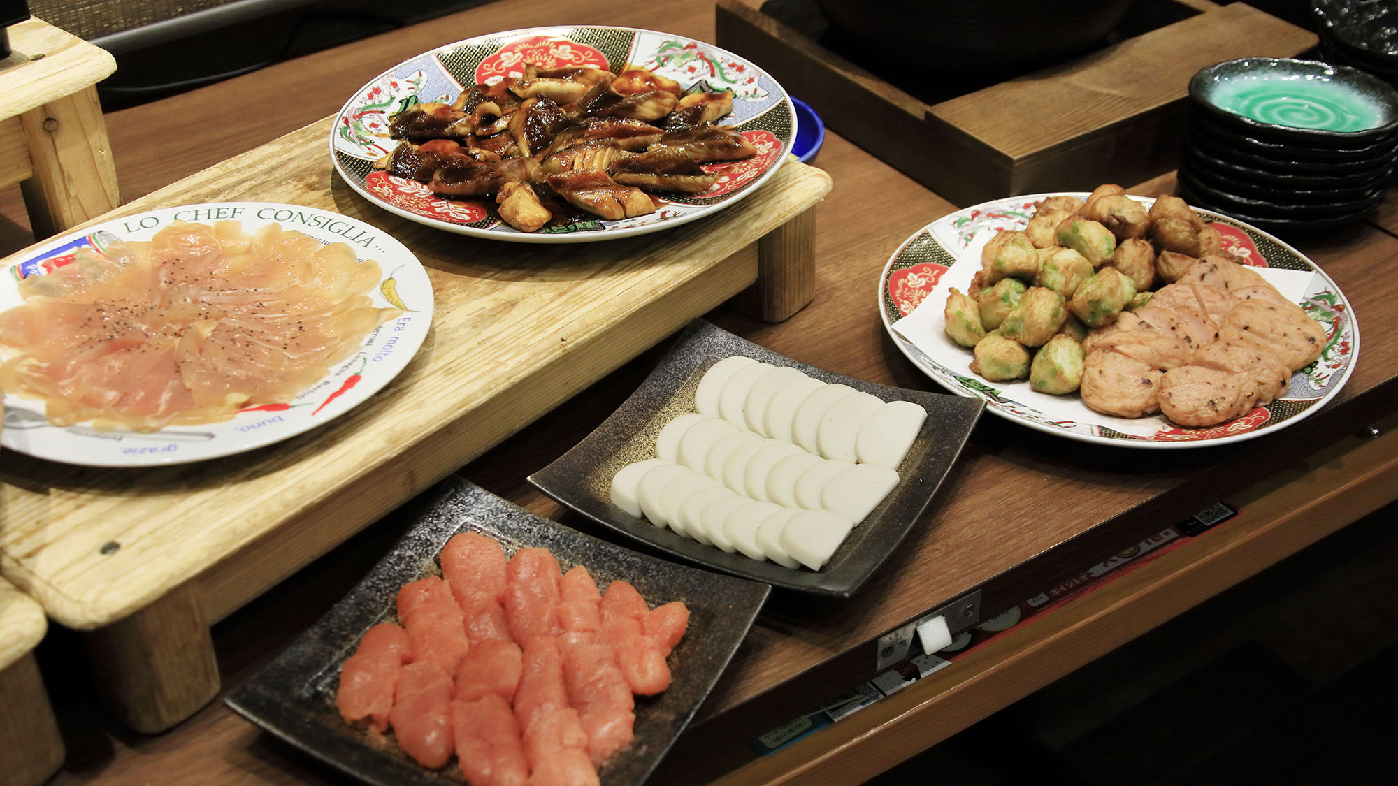 【千年の宴】朝食は6:30から10:00まで約50種類のバイキングをお楽しみいただけます！