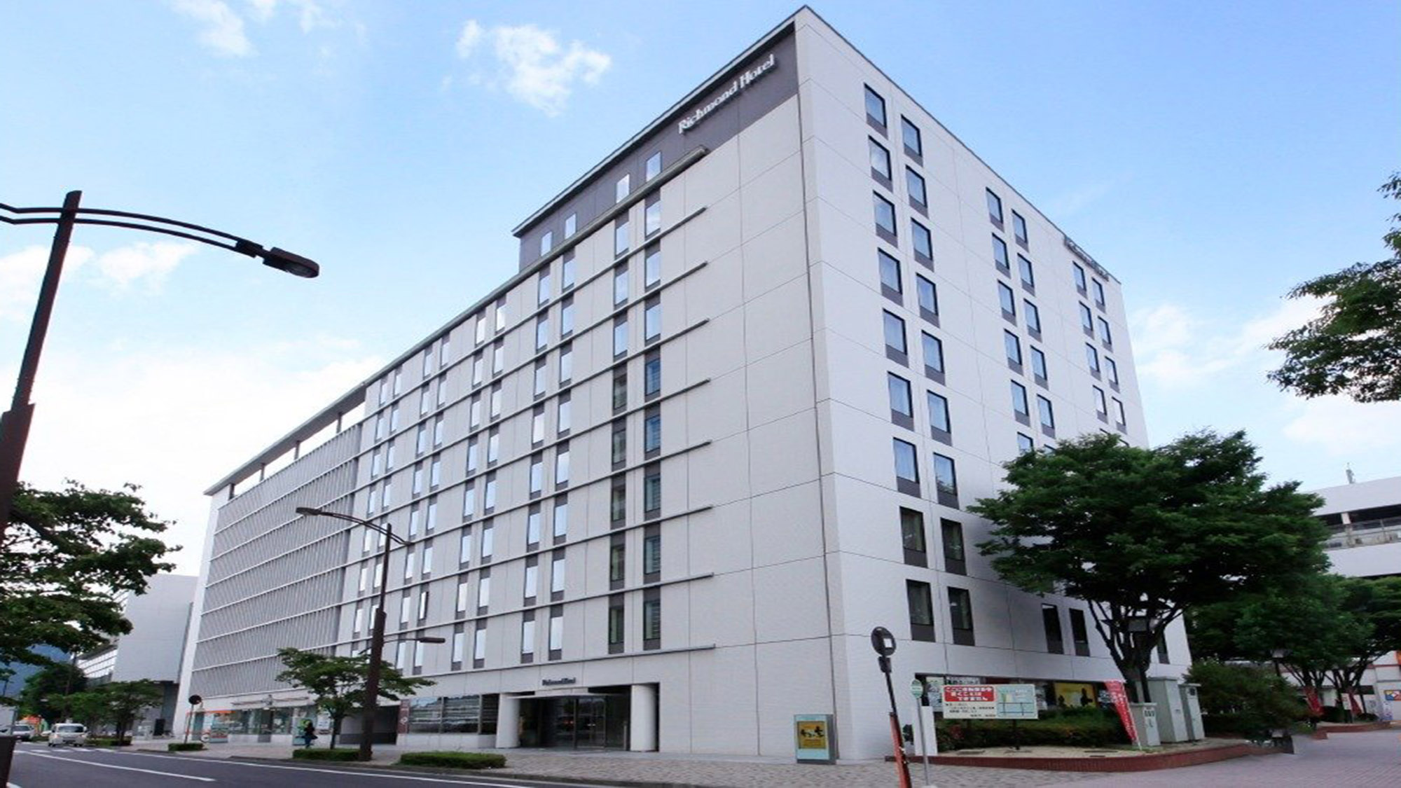 お客様の笑顔の為に。。。スタッフ一同心よりお待ちしております！