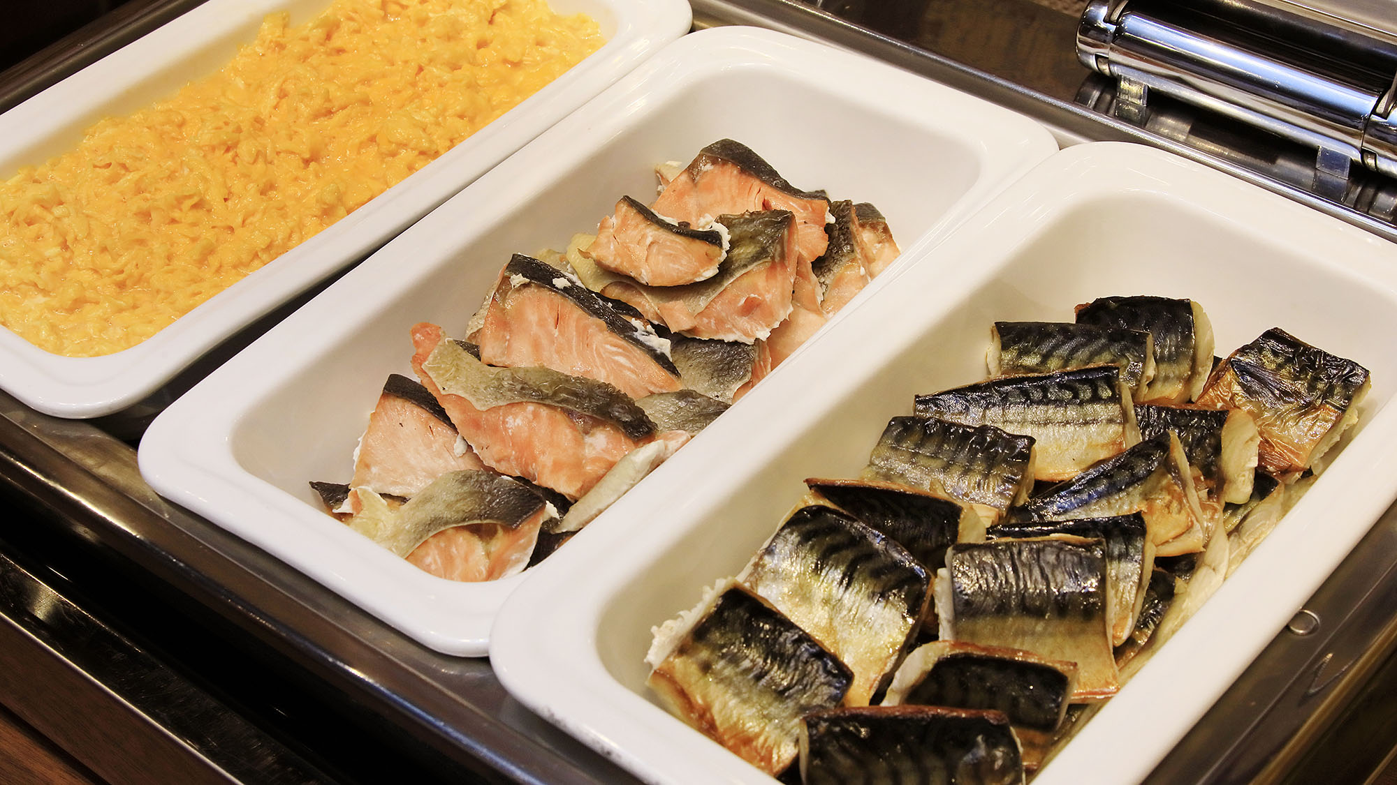 【千年の宴】朝食は6:30から10:00まで約50種類のバイキングをお楽しみいただけます！