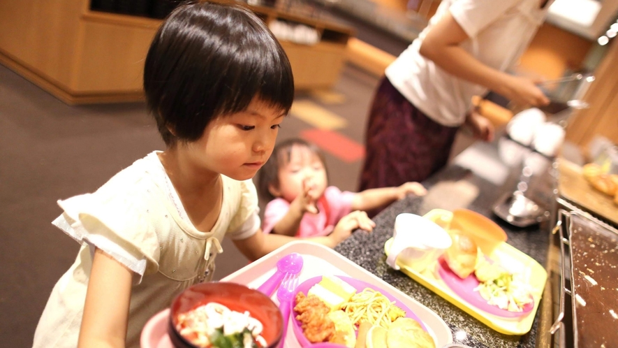 ◆選んで楽しいバイキング☆夕食のお料理は和洋中40種類☆