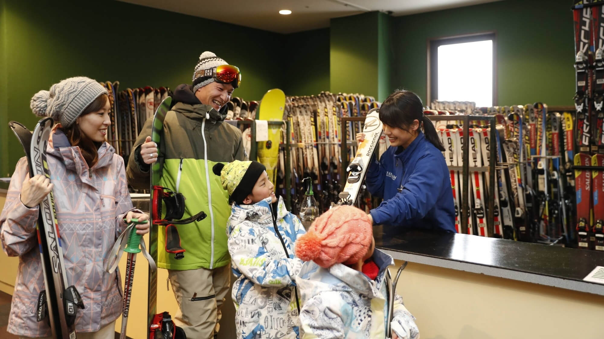 キッズサイズも充実の高品質レンタル＊当日受付