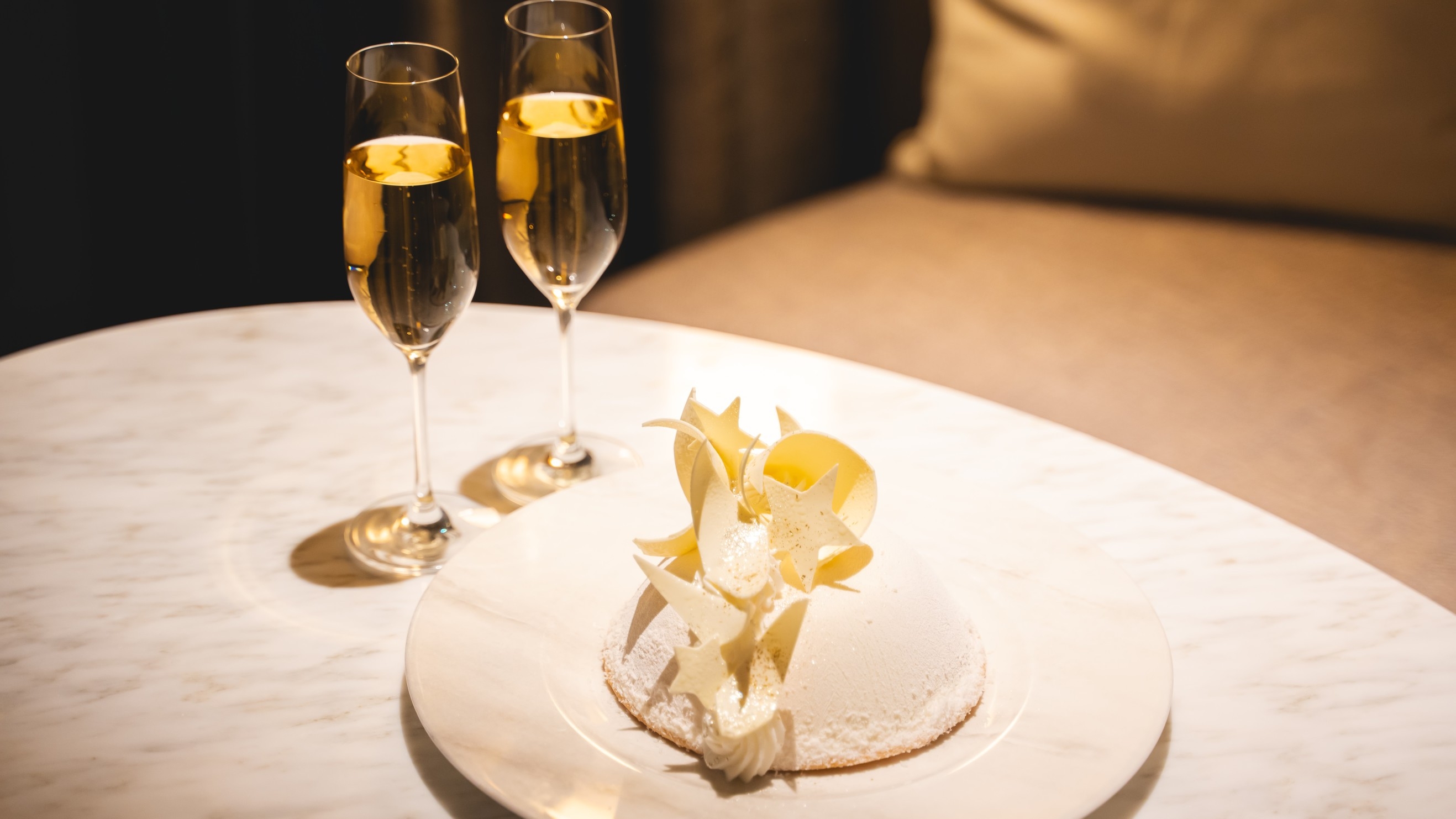 クラブフロア【タワー側確約】A Starlit Christmas Night ケーキ＆シャンパン付