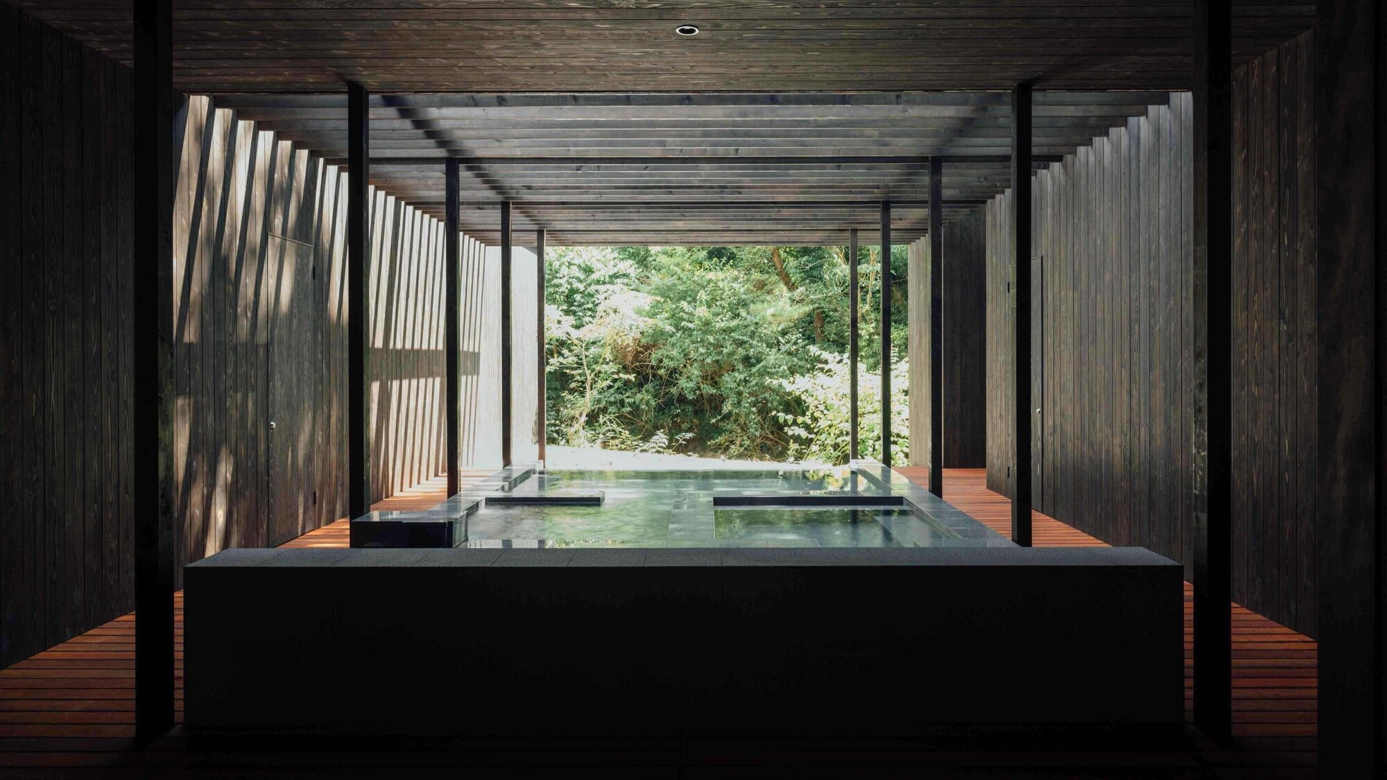 万葉公園 湯河原惣湯（惣湯テラス）