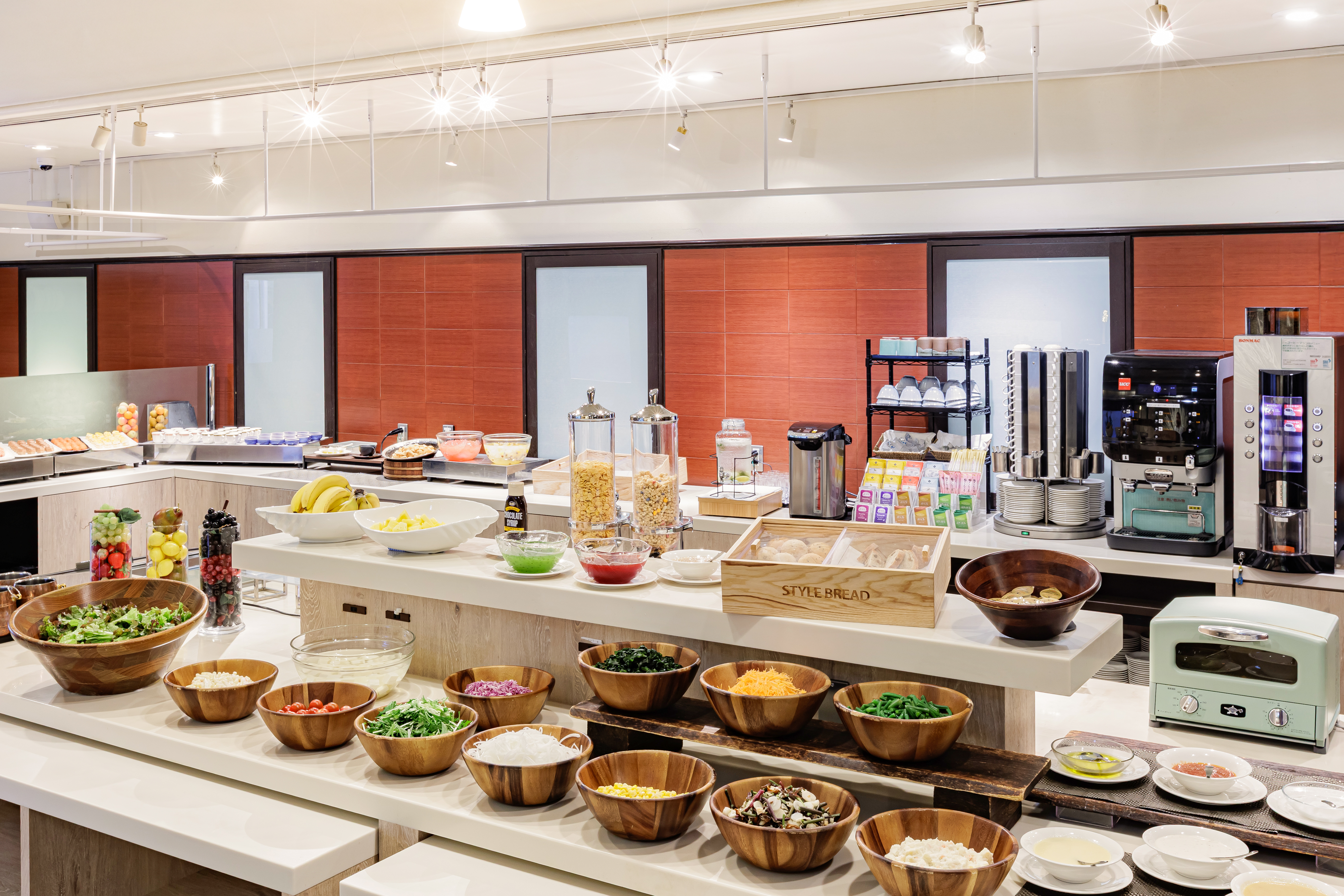 サイドビュッフェ