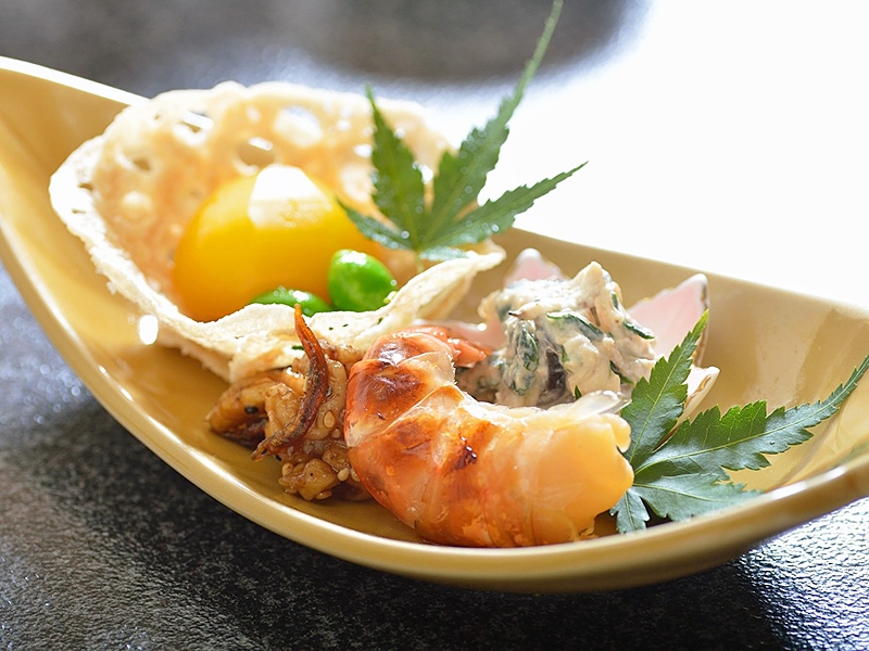 ☆【日帰り昼食】焼き松茸が1人に2本付いた「焼き松茸付き海鮮会席」（２階お食事会場）