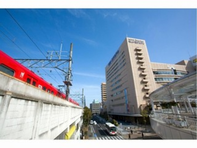 ホテル外観（名鉄豊田市駅より）