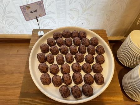 ◆≪朝食≫季節のメニュー（お盆にはおはぎ！）