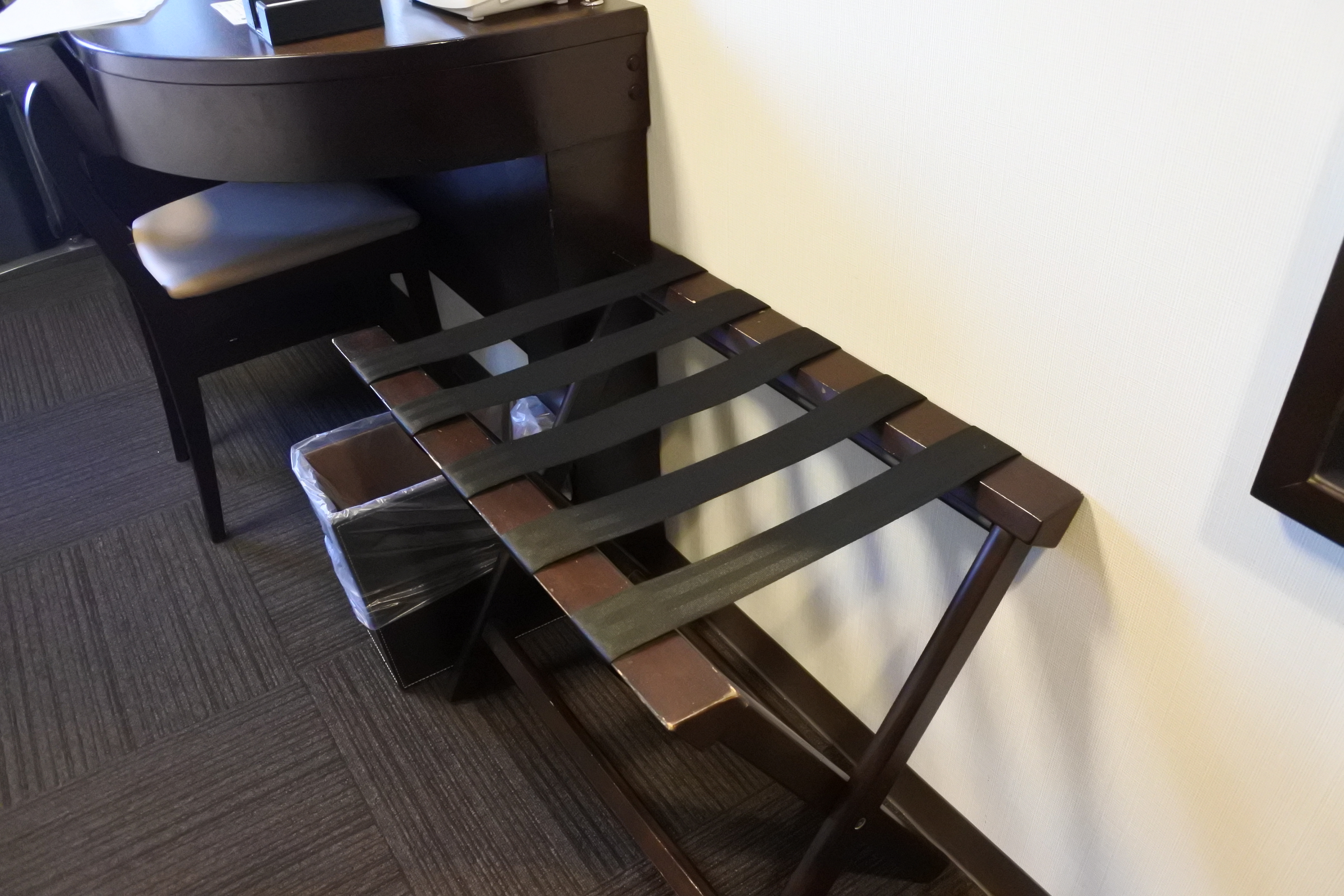 ◆コンフォートシングル（荷物台）