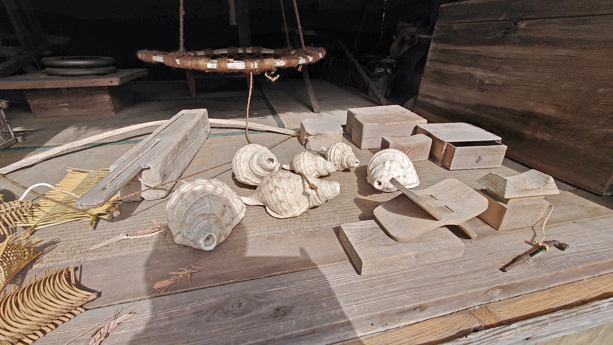 【与論民俗村】日用品もたくさんあります