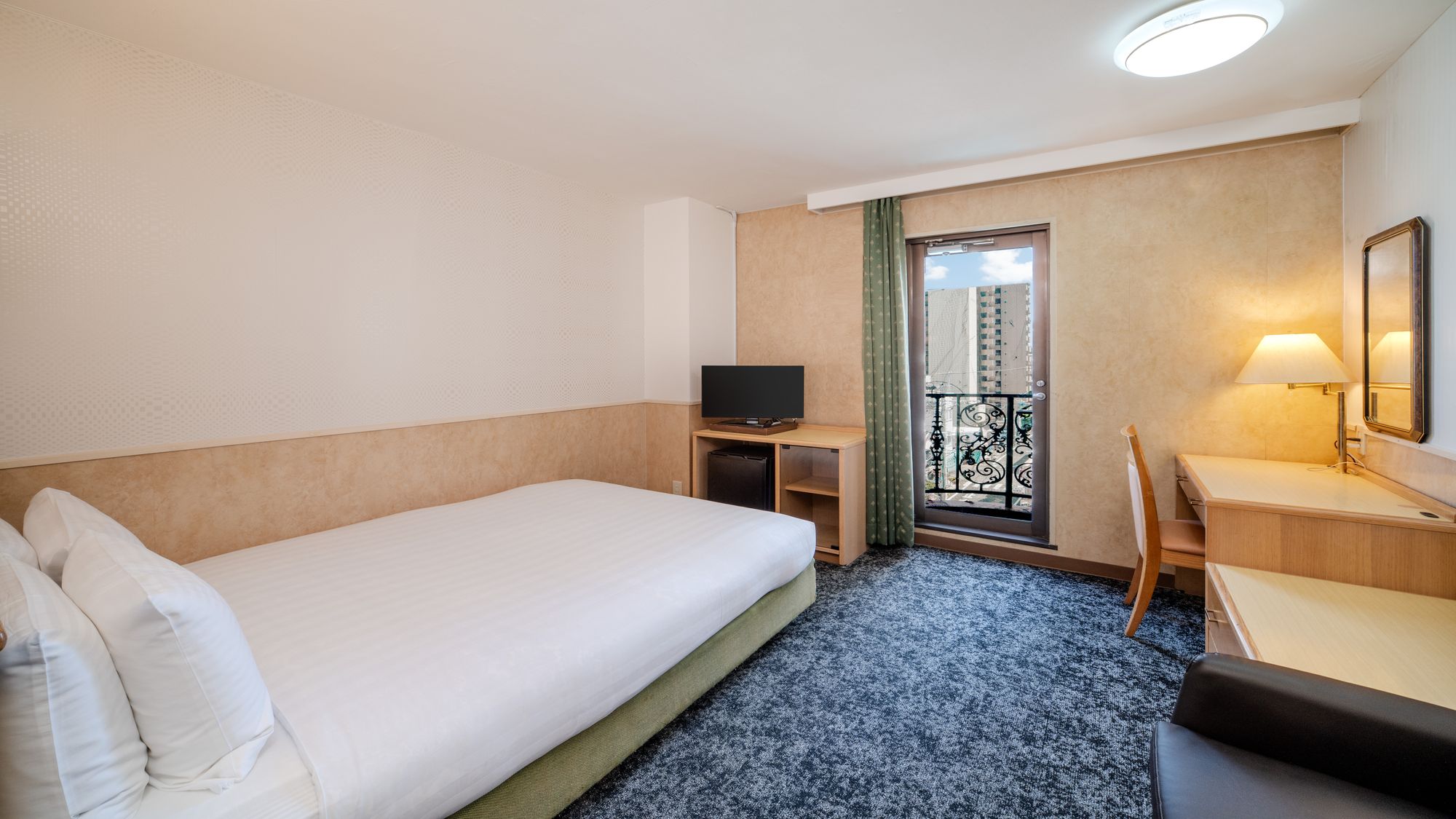 コンフォートセミダブル