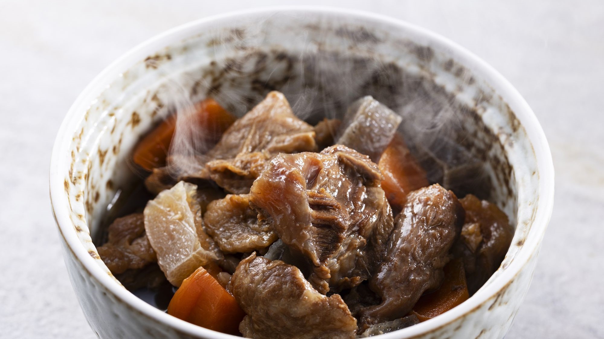 【ランチ・ディナー】牛すじ煮込み