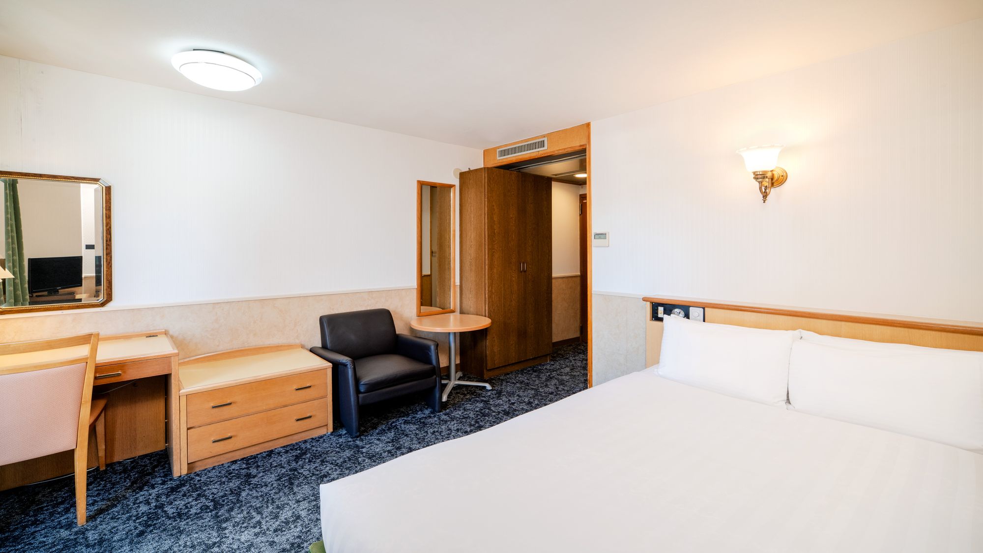 コンフォートセミダブル