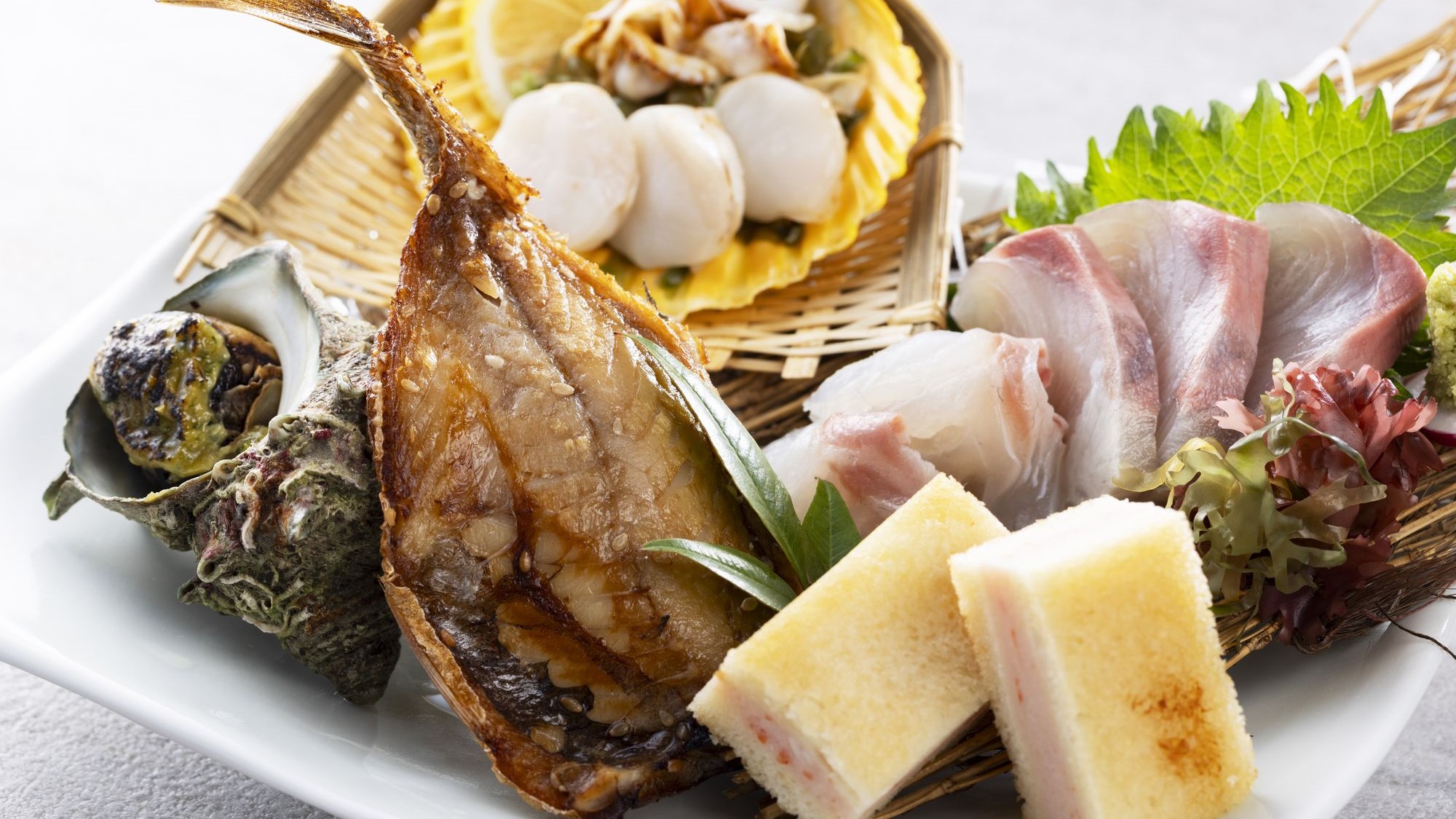 【ランチ・ディナー】佐世保のうまいもの全部盛り