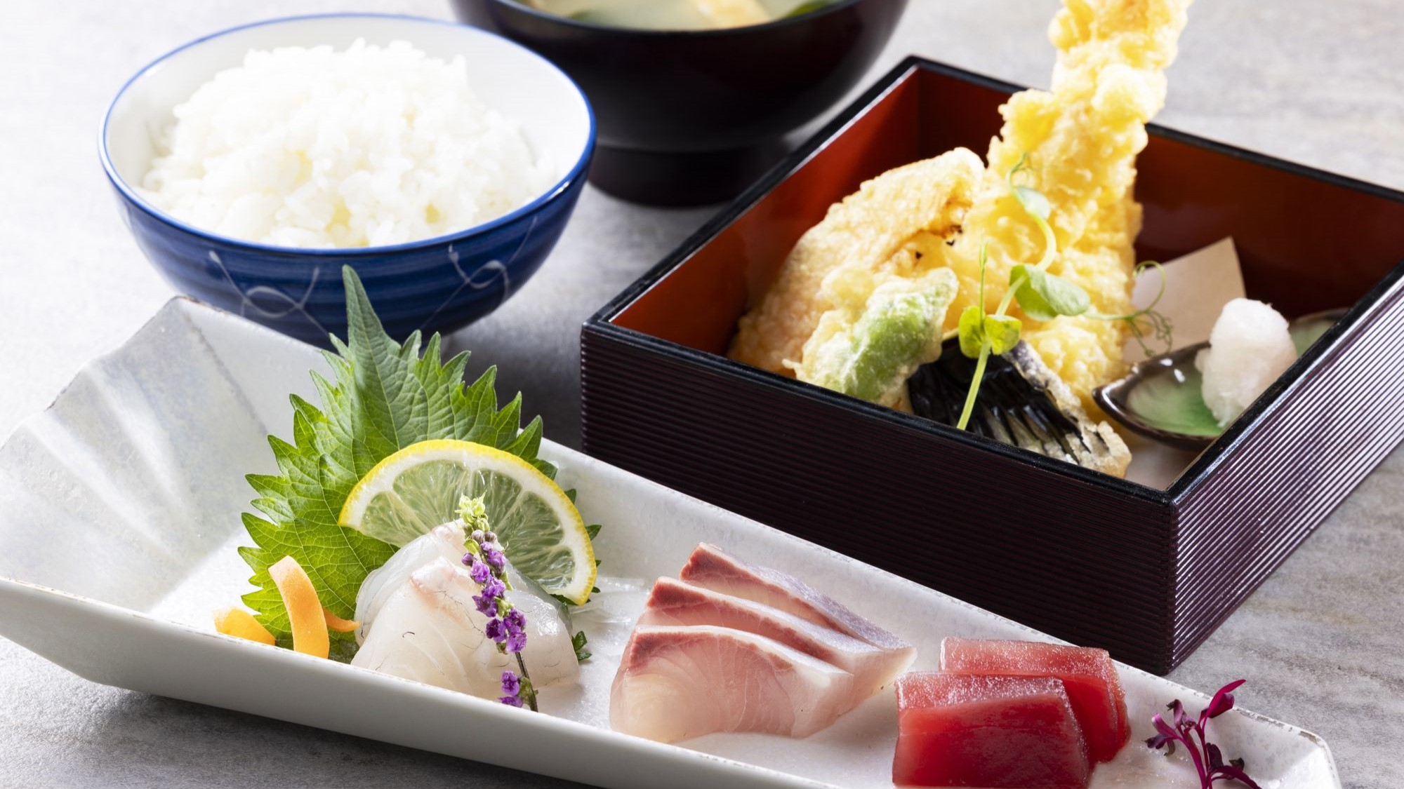 【ランチ・ディナー】お刺身と天ぷら定食
