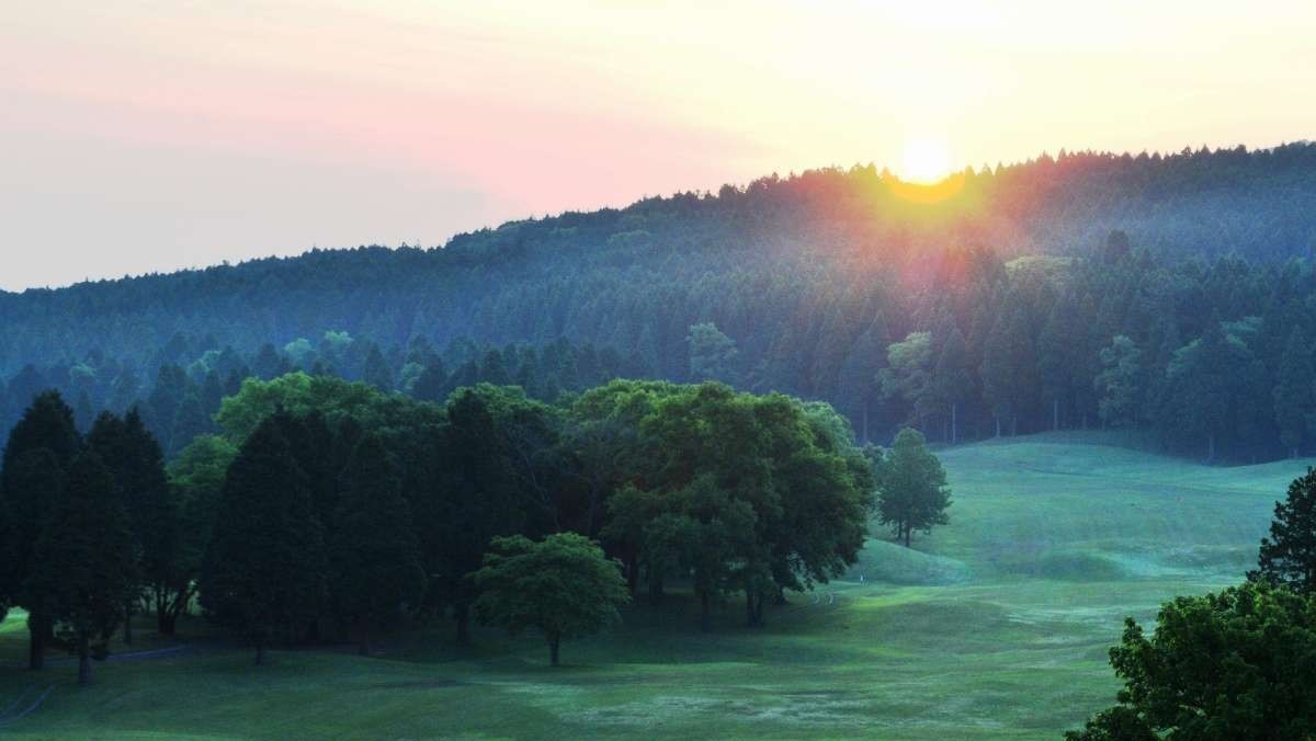  【新春SALE】外輪山の絶景と当ホテル自慢和洋朝食★源泉かけ流し天然温泉＜朝食付き＞