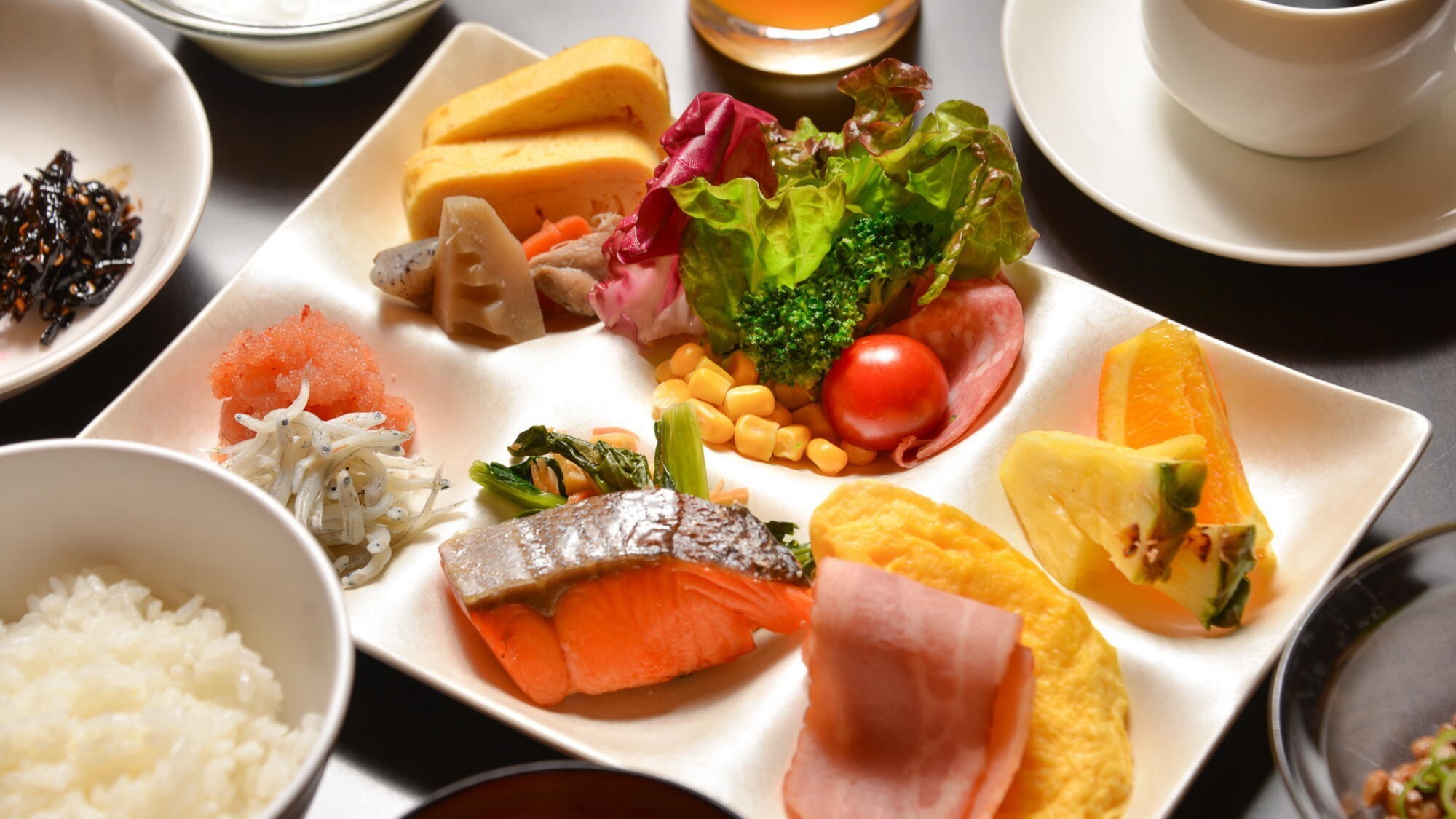 ◆朝食ビュッフェ｜爽やかな１日のはじまりは、おいしい朝食から。※一例