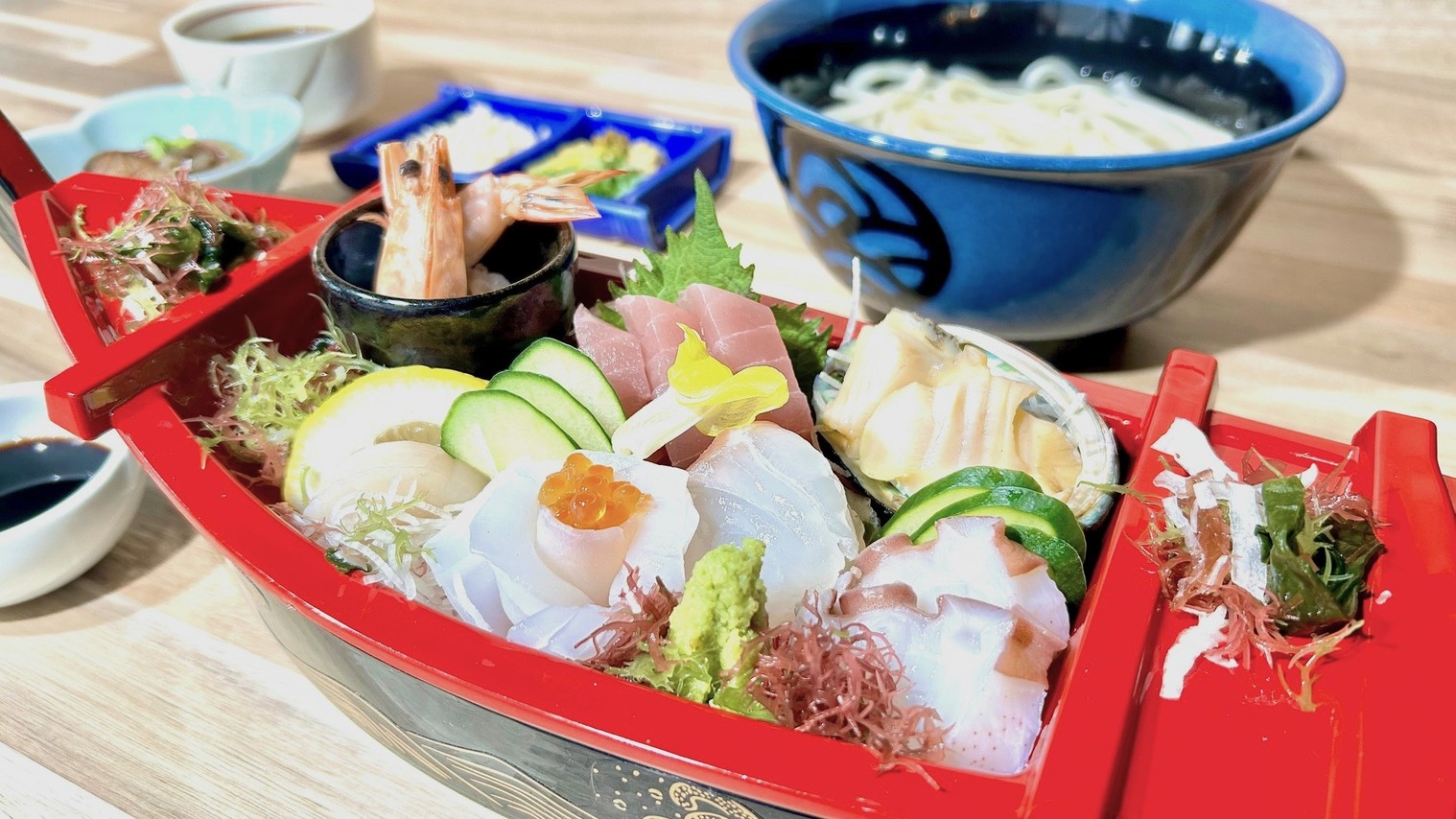 ◇1泊2食付き◇宮崎の美味いご馳走時間◇選べる4種◇日向灘オーシャンビューで朝食も◇