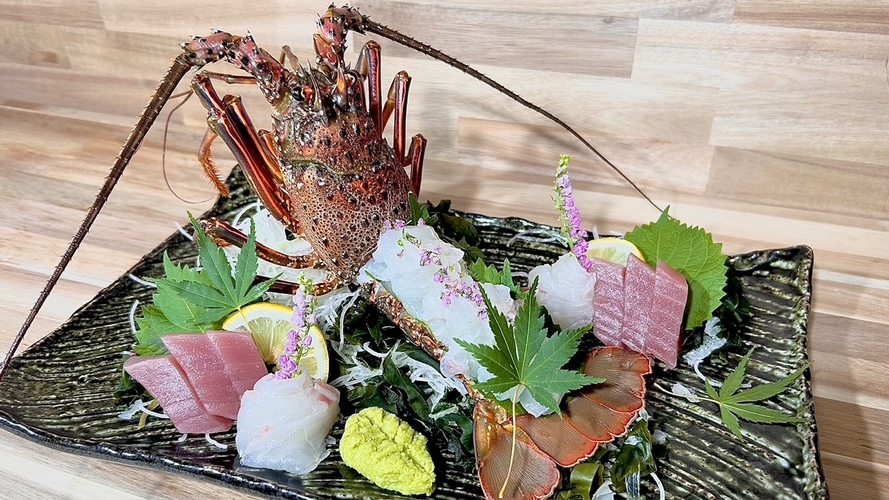 【2日前までのご予約・1泊2食付き】伊勢海老と宮崎牛と天然温泉を愉しむ2025〜