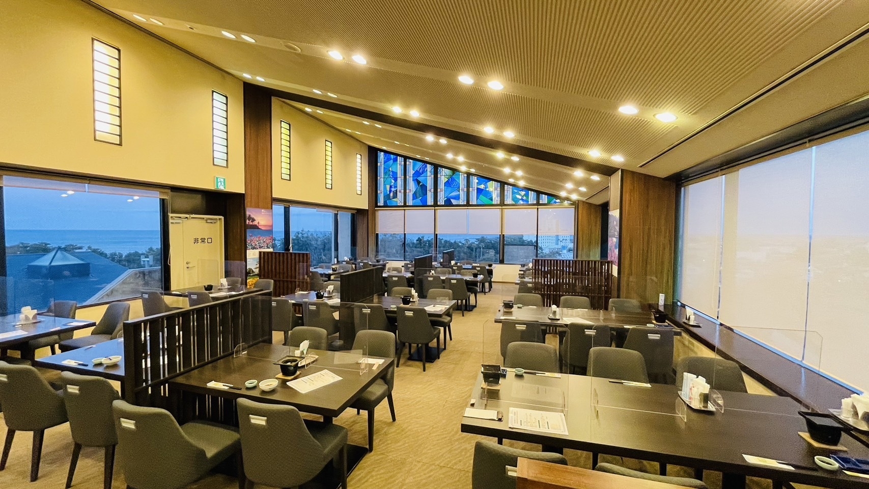 【期間限定・60分飲み放題】◇おつまみ付き◇日向灘オーシャンビューでお酒を愉しむ◇天然温泉◇朝食付◇