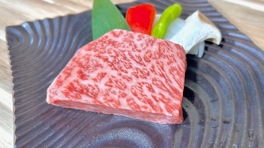 【2日前までのご予約・1泊2食付き】伊勢海老と宮崎牛と天然温泉を愉しむ2025〜