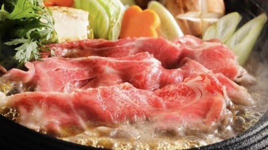 ◇1泊2食付き◇〜夜は「宮崎牛」のすき焼きを愉しむ〜天然温泉・露天風呂〜朝食は日向灘オーシャンビュー