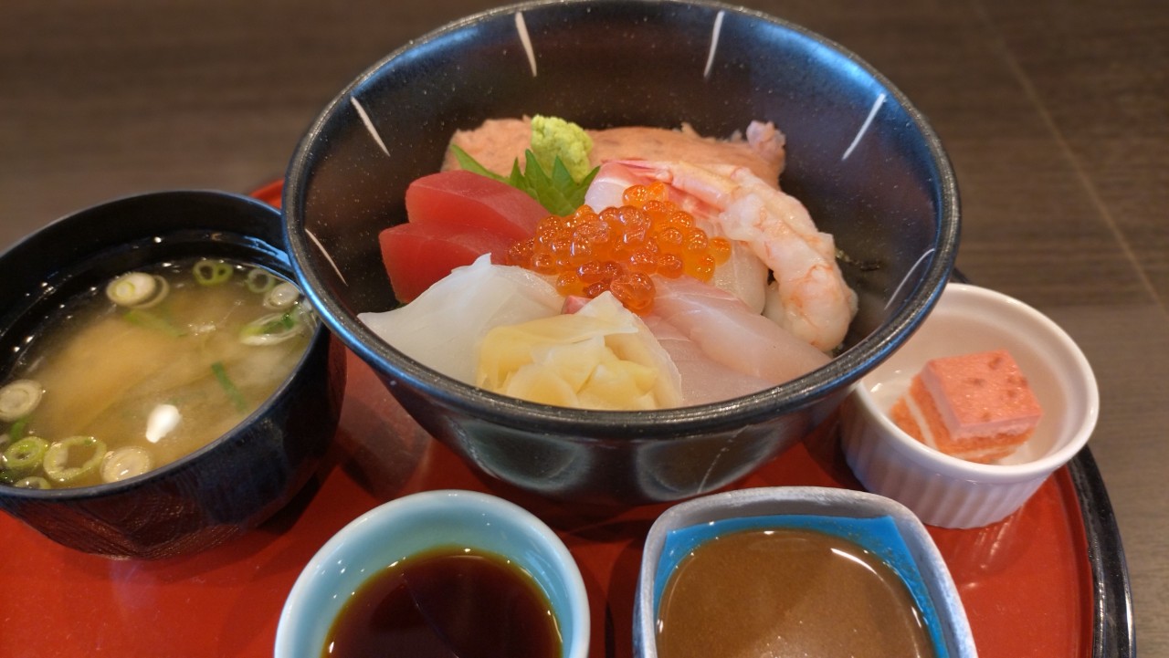 【 夕食 】 えらべる定食 Ｂ